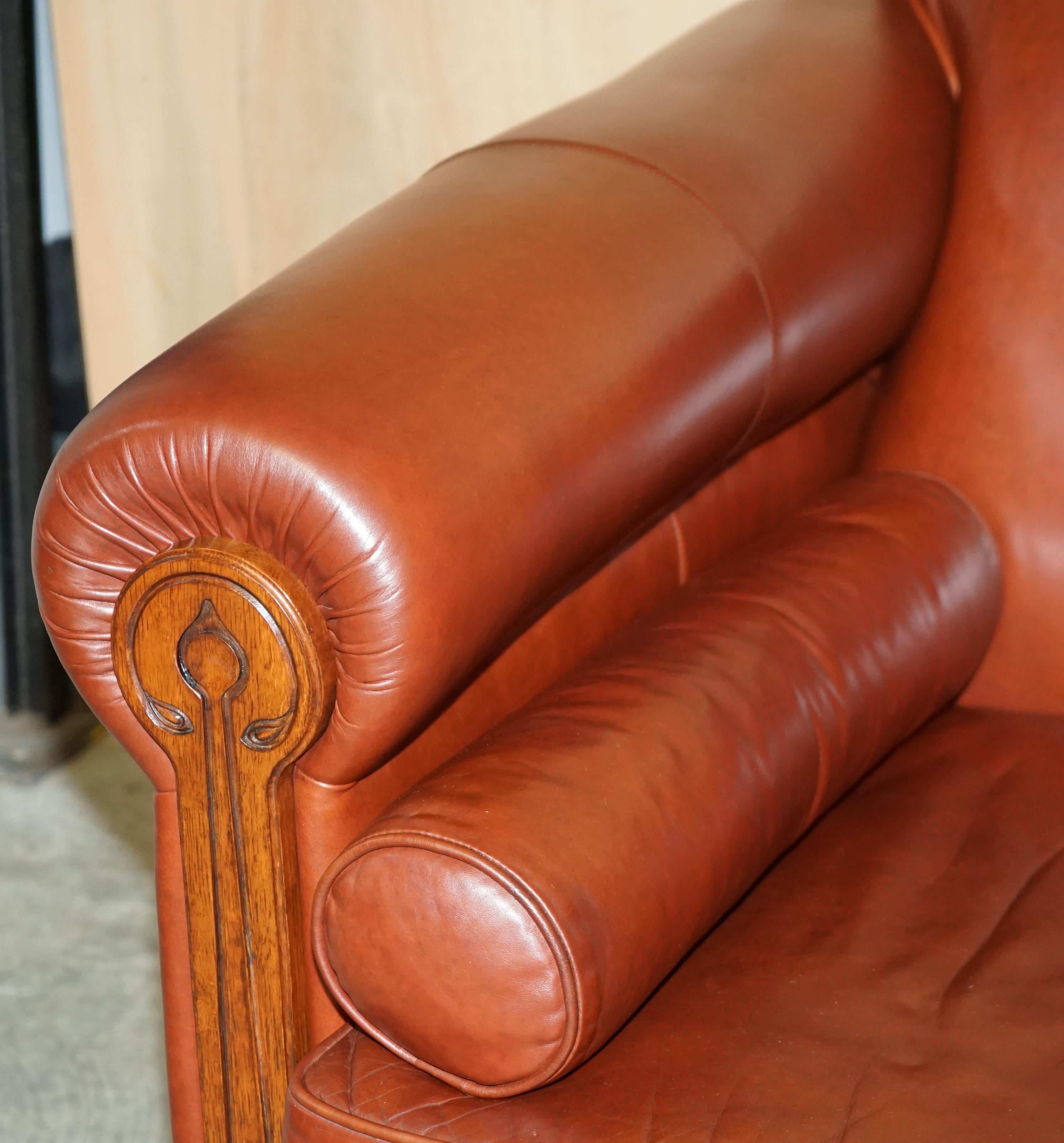 ViNTAGE CHESTNUT BROWN LEATHER LIBERTY'S ART NOUVEAU CLUB SOFA CARVED WOOD FRAMe For Sale 3