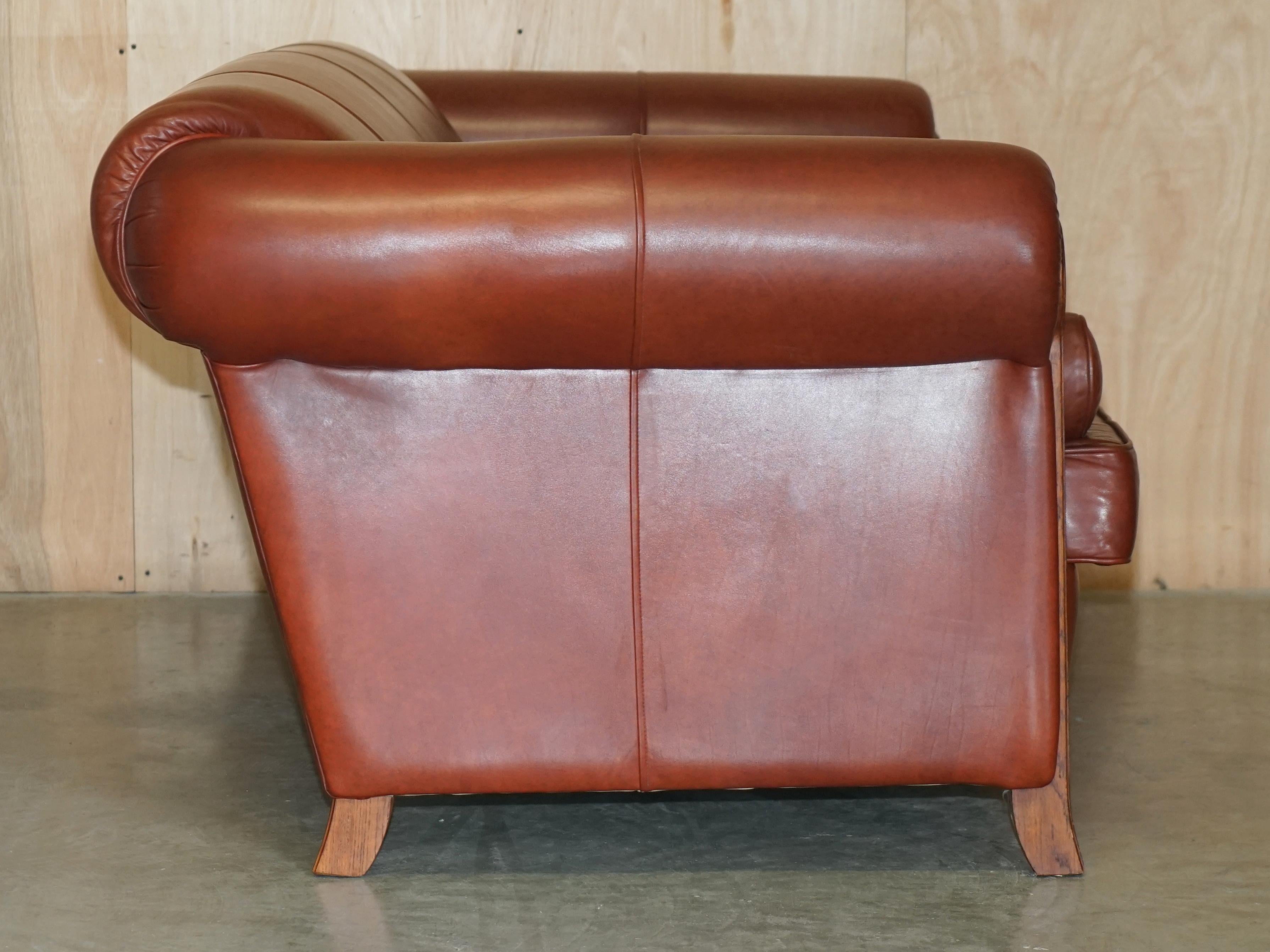 ViNTAGE CHESTNUT BROWN LEATHER LIBERTY'S ART NOUVEAU CLUB SOFA CARVED WOOD FRAMe For Sale 10