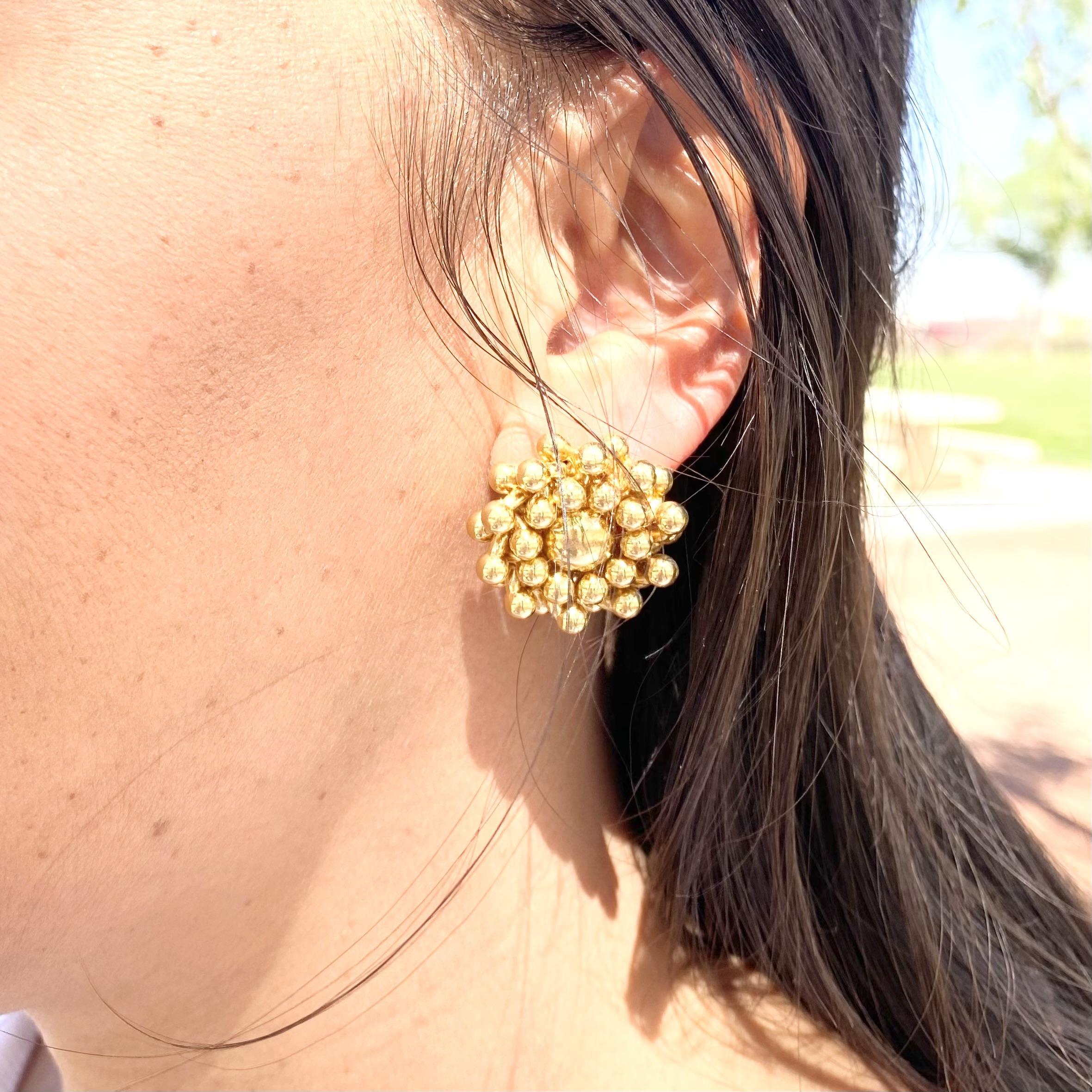 Vintage Chiampesan 18K Yellow Gold Beaded Earrings For Sale 4