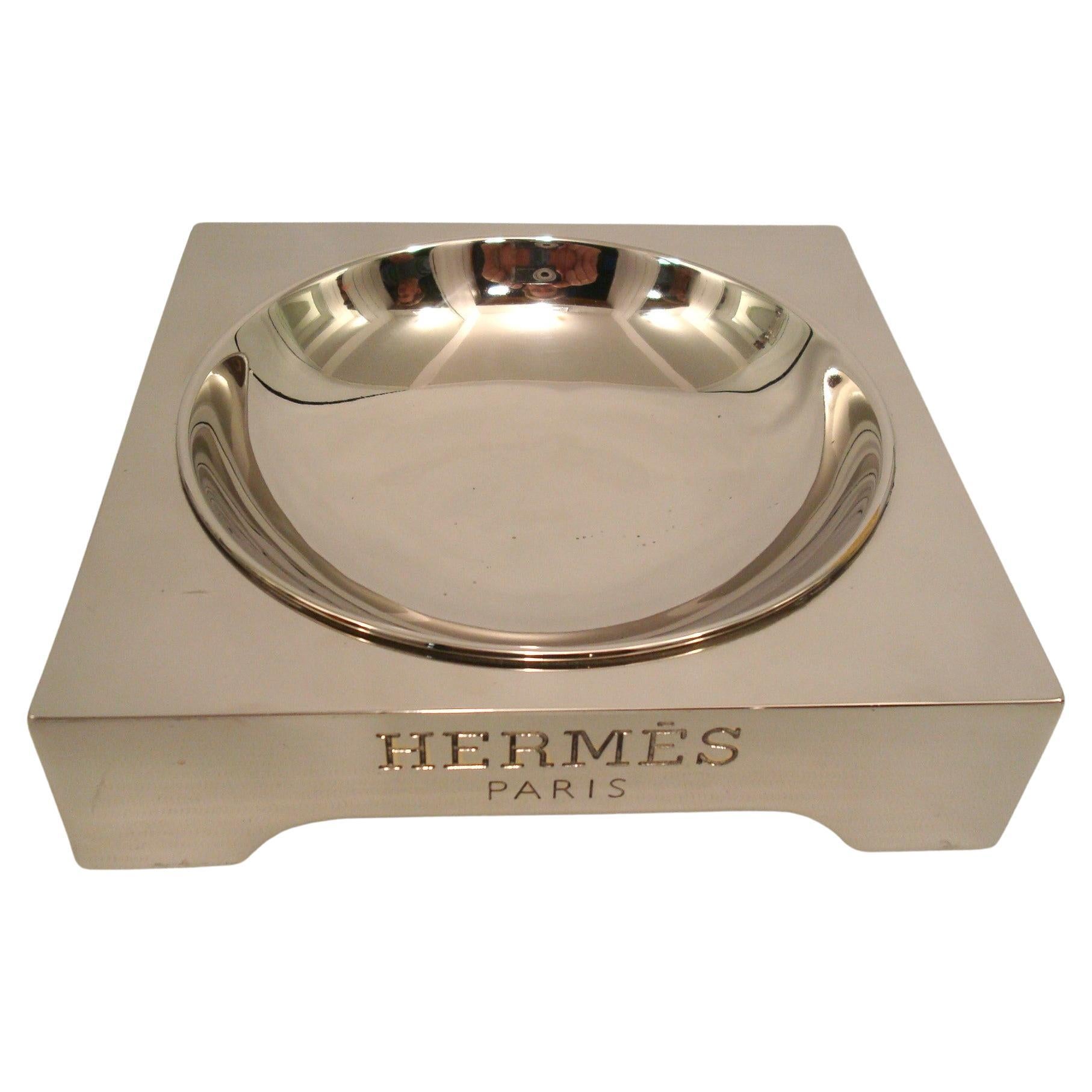 Vintage Chic Square Silver Plated Brass Vide-Poche, Hermes Paris 1970's. For Sale