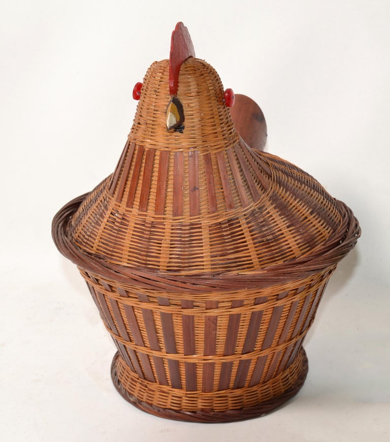 Vintage Primitive Farmhouse Chicken Wire Wicker Egg Basket Country Kitchen  Decor For Sale at 1stDibs