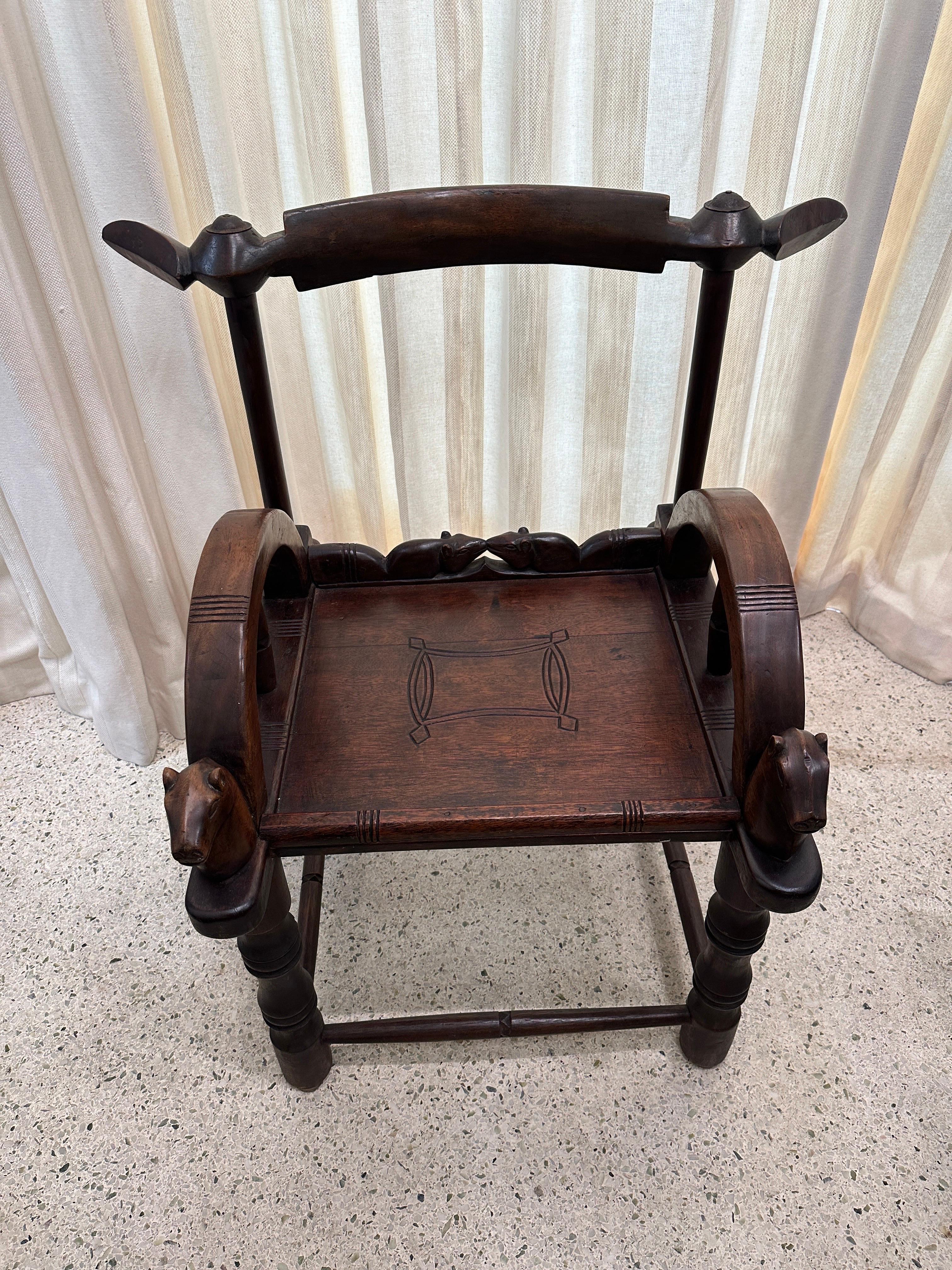 20th Century Vintage Chief's Baule Chair from Cote d'Ivoire For Sale