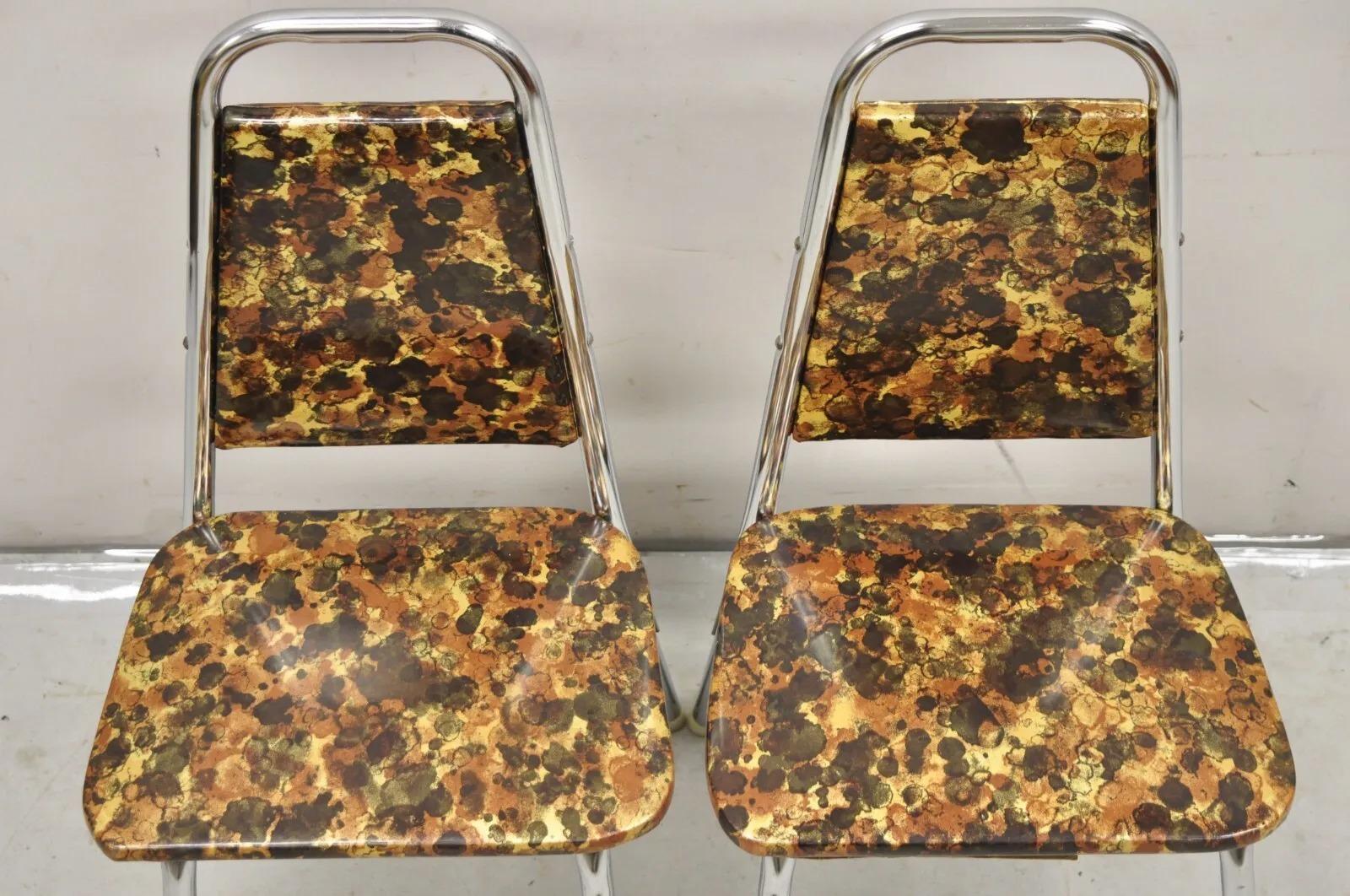 Vintage Children's Small Mid Century Tubular Metal Side Chairs - A Pair In Good Condition For Sale In Philadelphia, PA