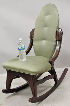 Sedia a dondolo vintage per bambini di piccole dimensioni in legno di ciliegio Greene & Greene