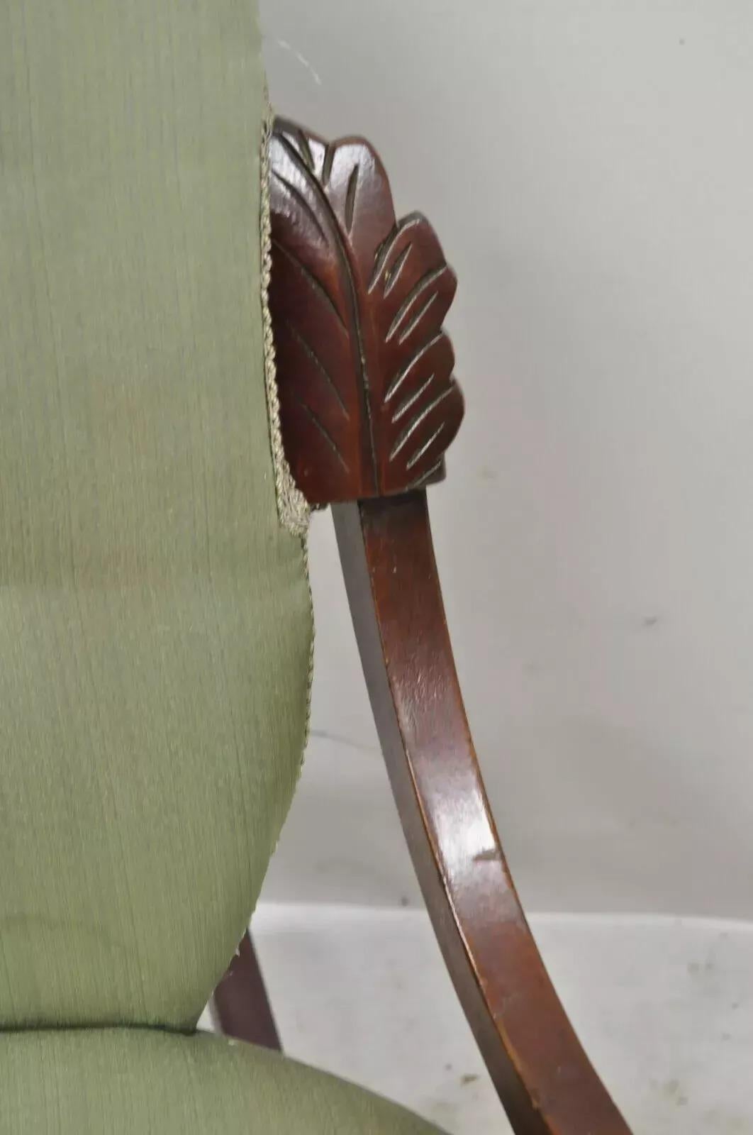 XX secolo Sedia a dondolo vintage per bambini di piccole dimensioni in legno di ciliegio Greene & Greene in vendita