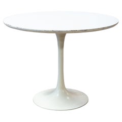 Table de salle à manger pour enfants White Knoll Eero Saarinen MCM Tulip