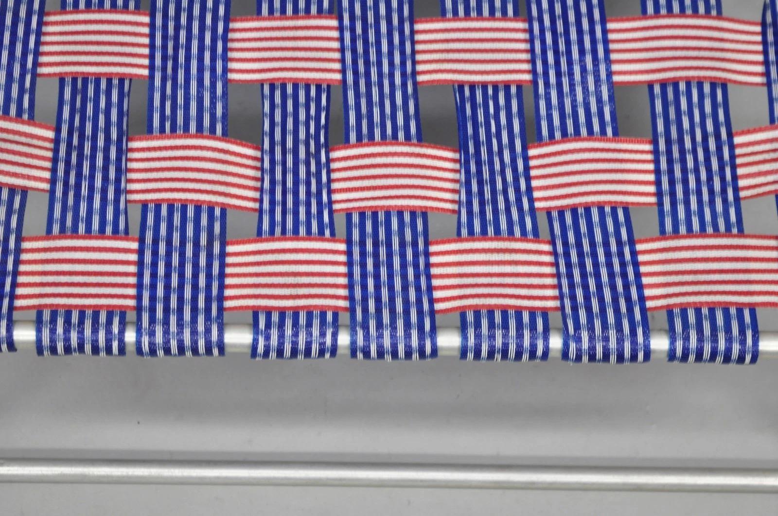 Vintage Childs Größe amerikanische Flagge Gurtband Folding Aluminium Rasen Stuhl Loveseat im Angebot 3