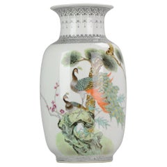 Vintage China 20th Century Peacock Vase Chinese Porcelain PROC