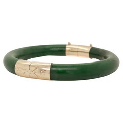 Bracelet jonc chinois vintage en or 14 carats et jade sculpté