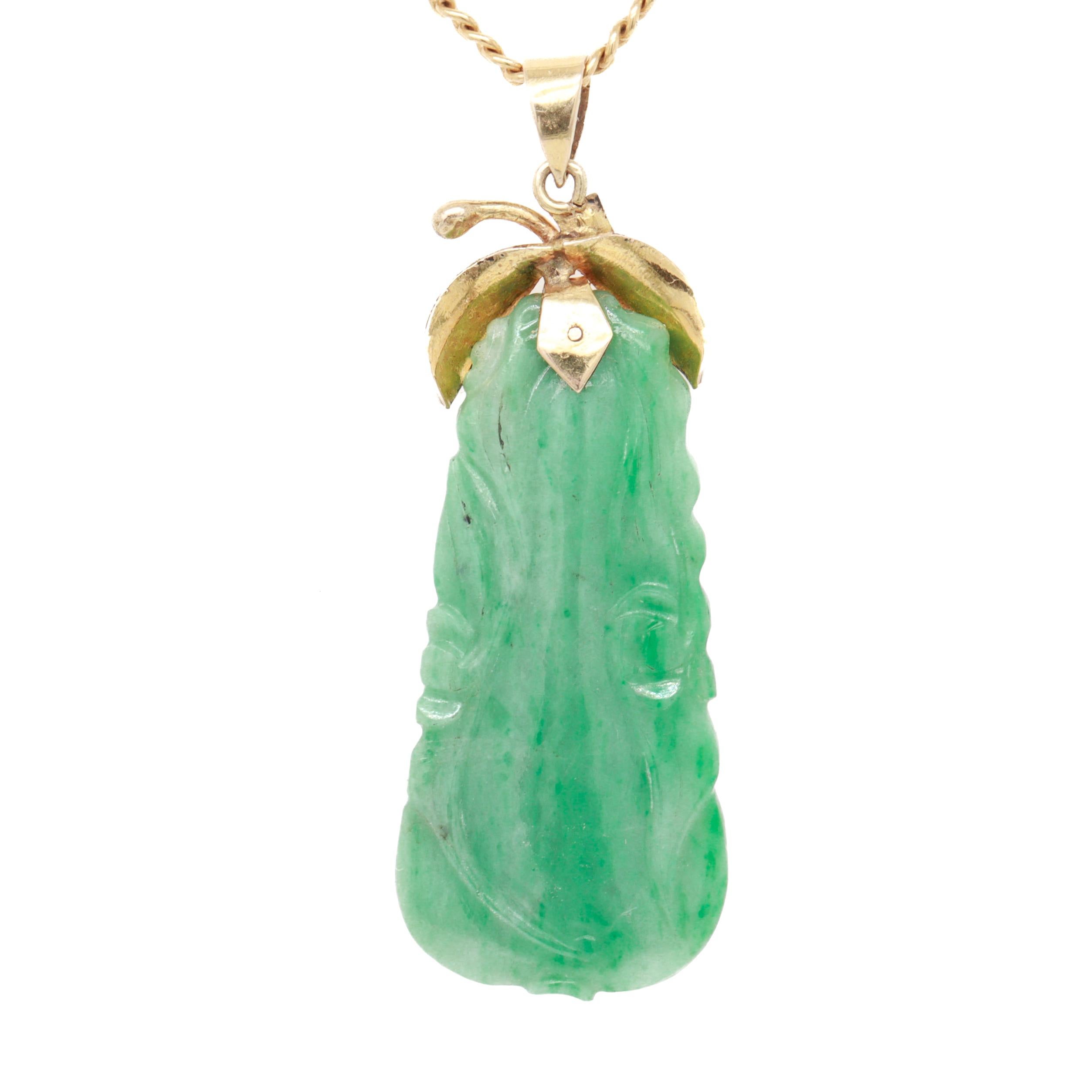 Women's Vintage Chinese 14k Gold & Jade Figural Plum Pendant Necklace For Sale