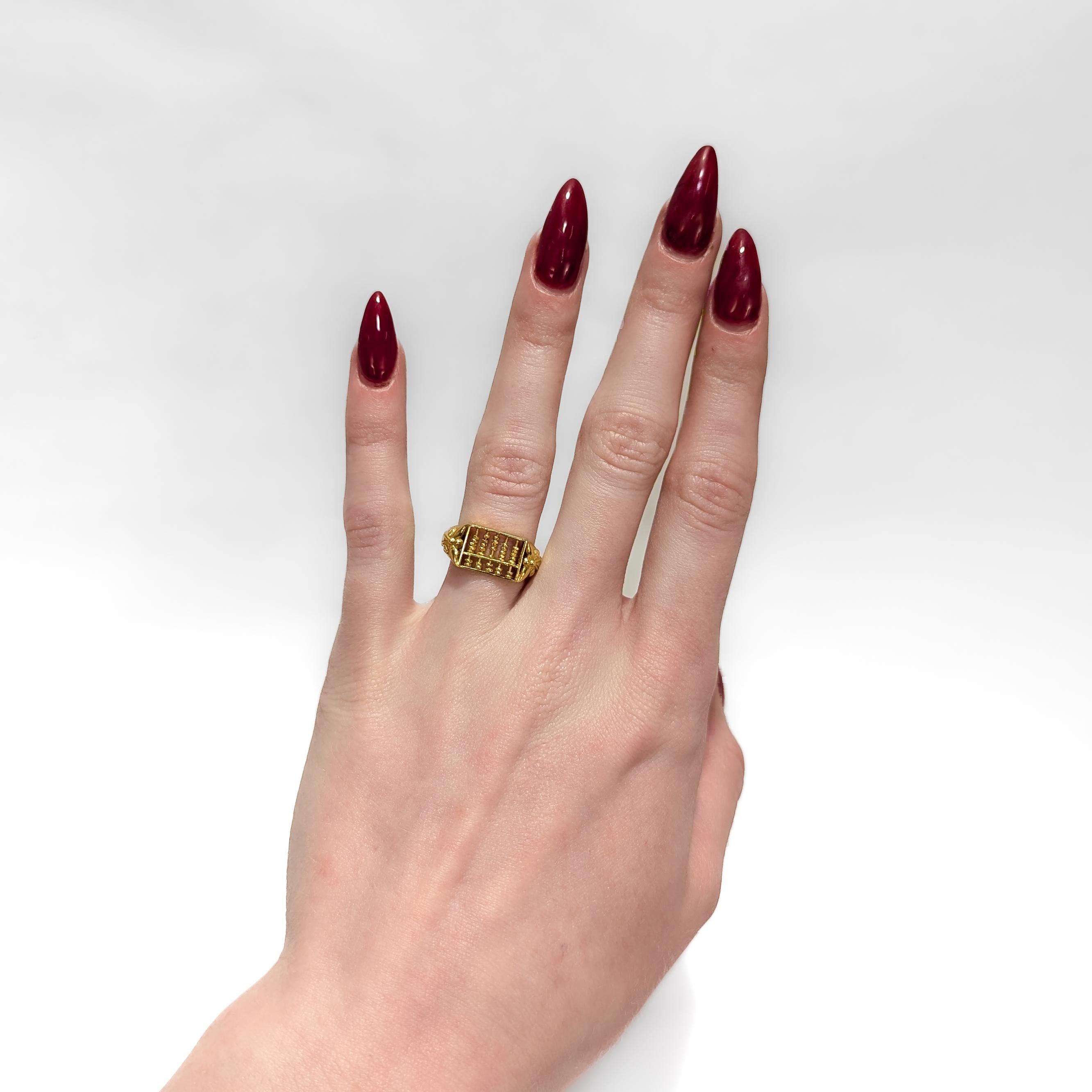 Vintage Chinese 18K Gold Abacus Ring Bon état - En vente à Philadelphia, PA
