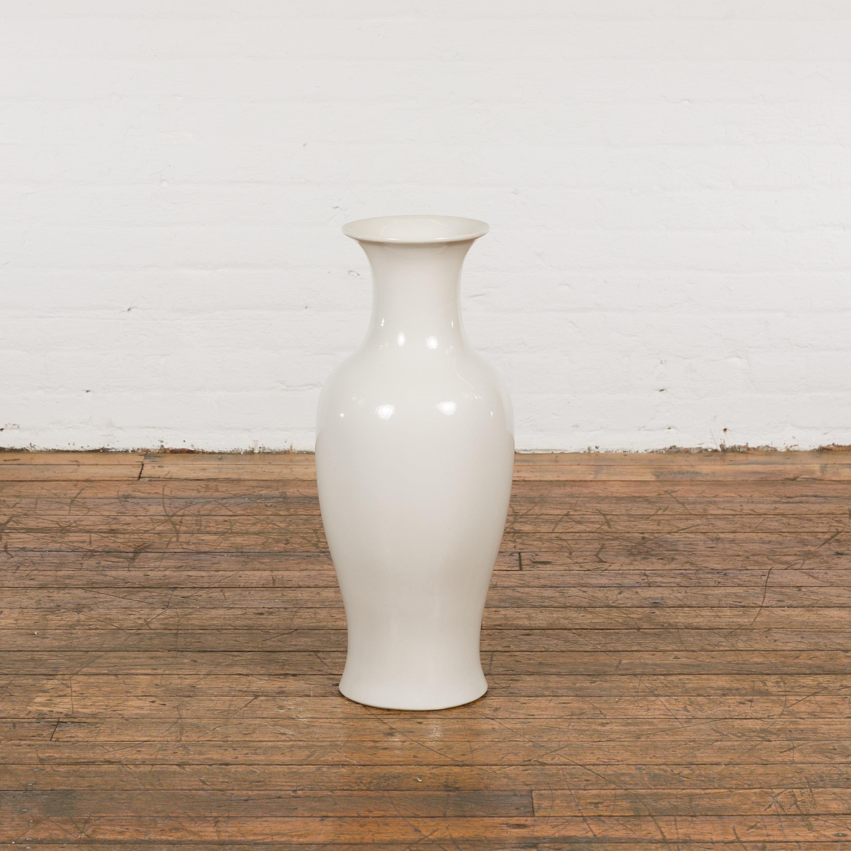 White Vintage Vase Curved Body & Flared Neck For Sale 7