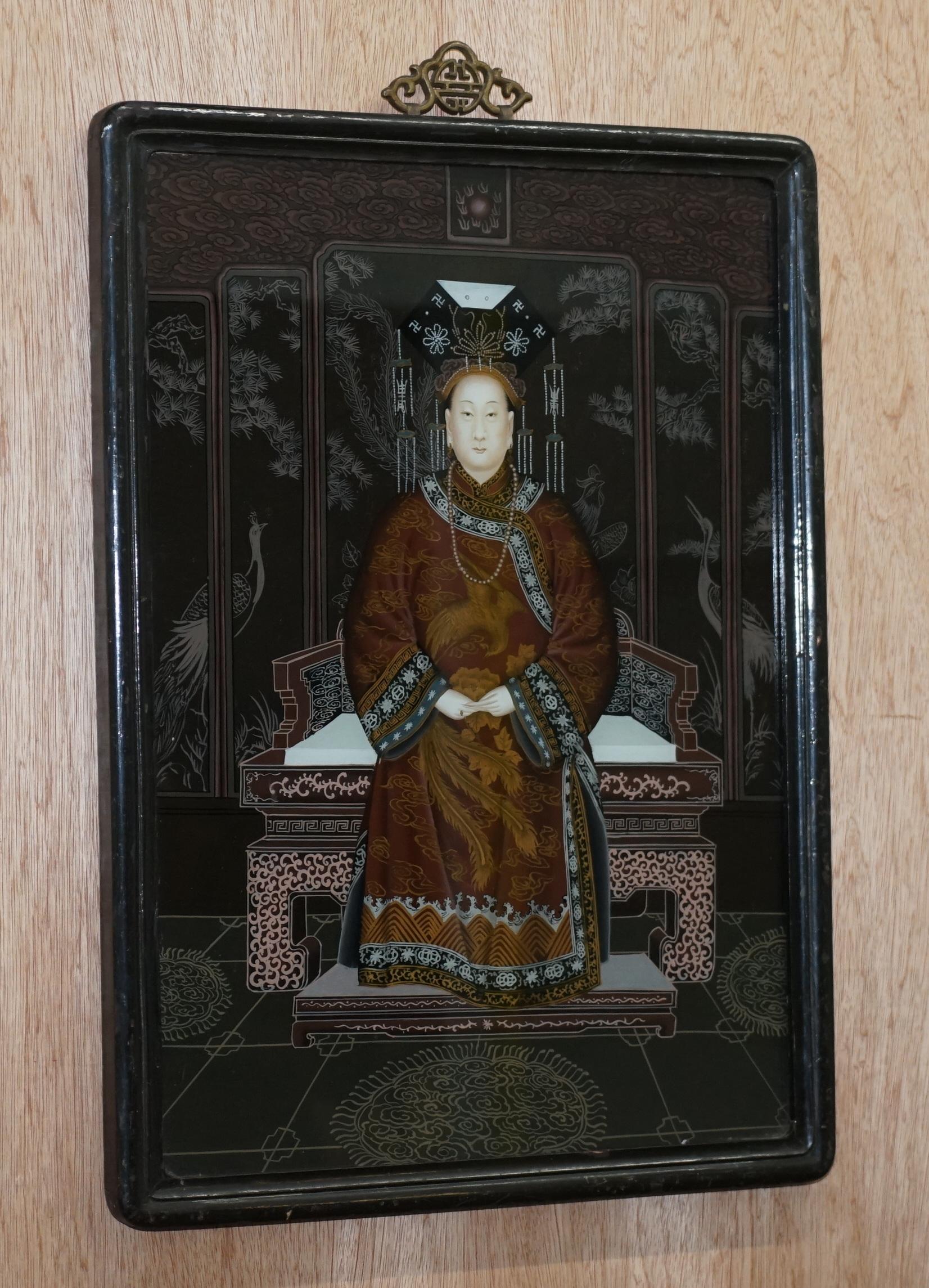 We are delighted to offer for sale this very rare Chinese ancestral portrait which has been hand painted on glass 

I have no idea exactly how this was made but it looks complicated, it seems to be engraved glass which has been hand painted