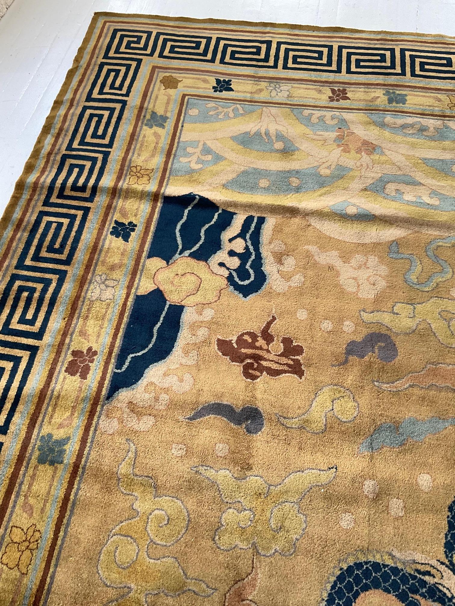 Vintage Chinese Animal Design Handwoven Wool Rug For Sale 15