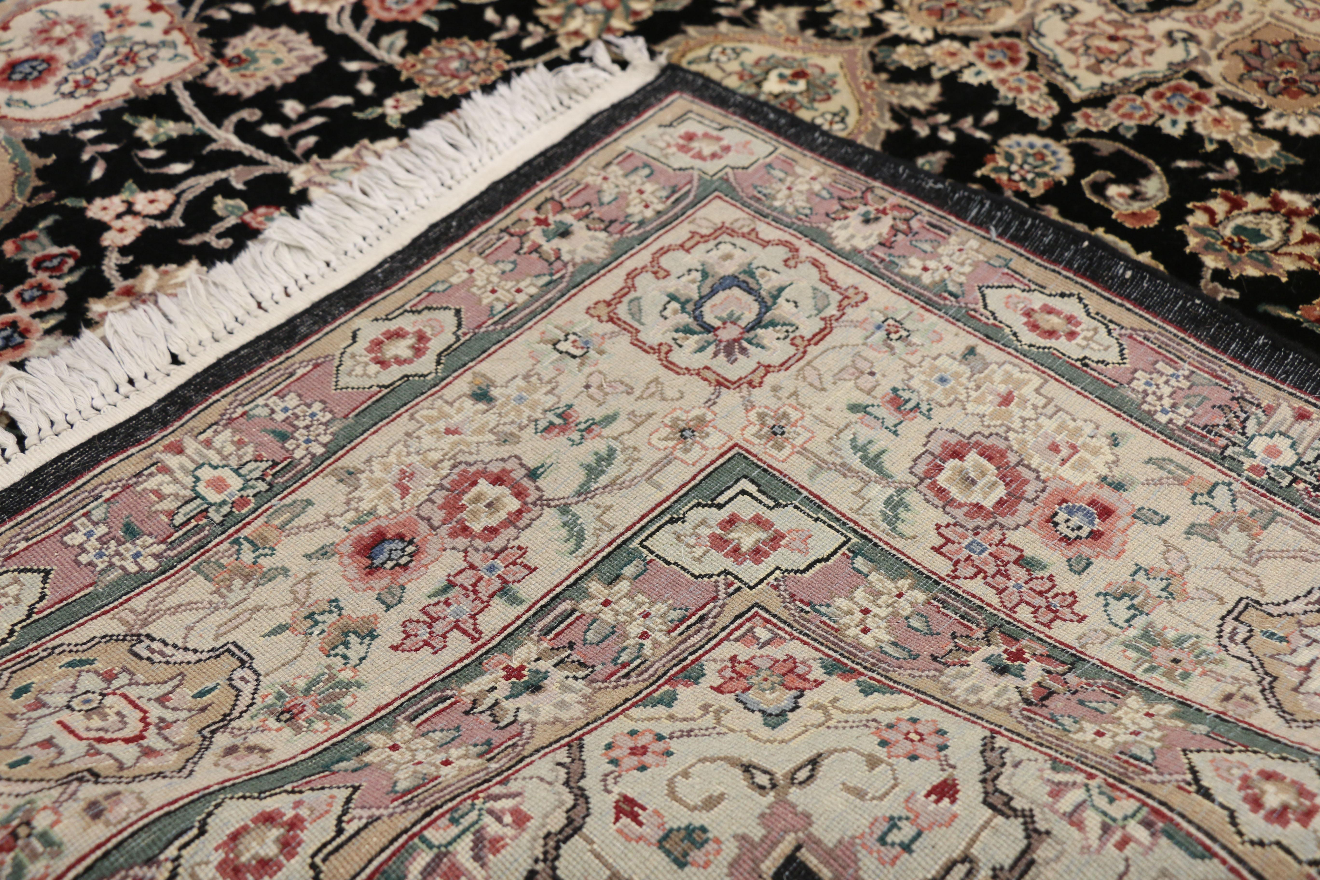 Vintage Chinese Area Rug with Persian Tabriz Design and Regency Style In Good Condition For Sale In Dallas, TX