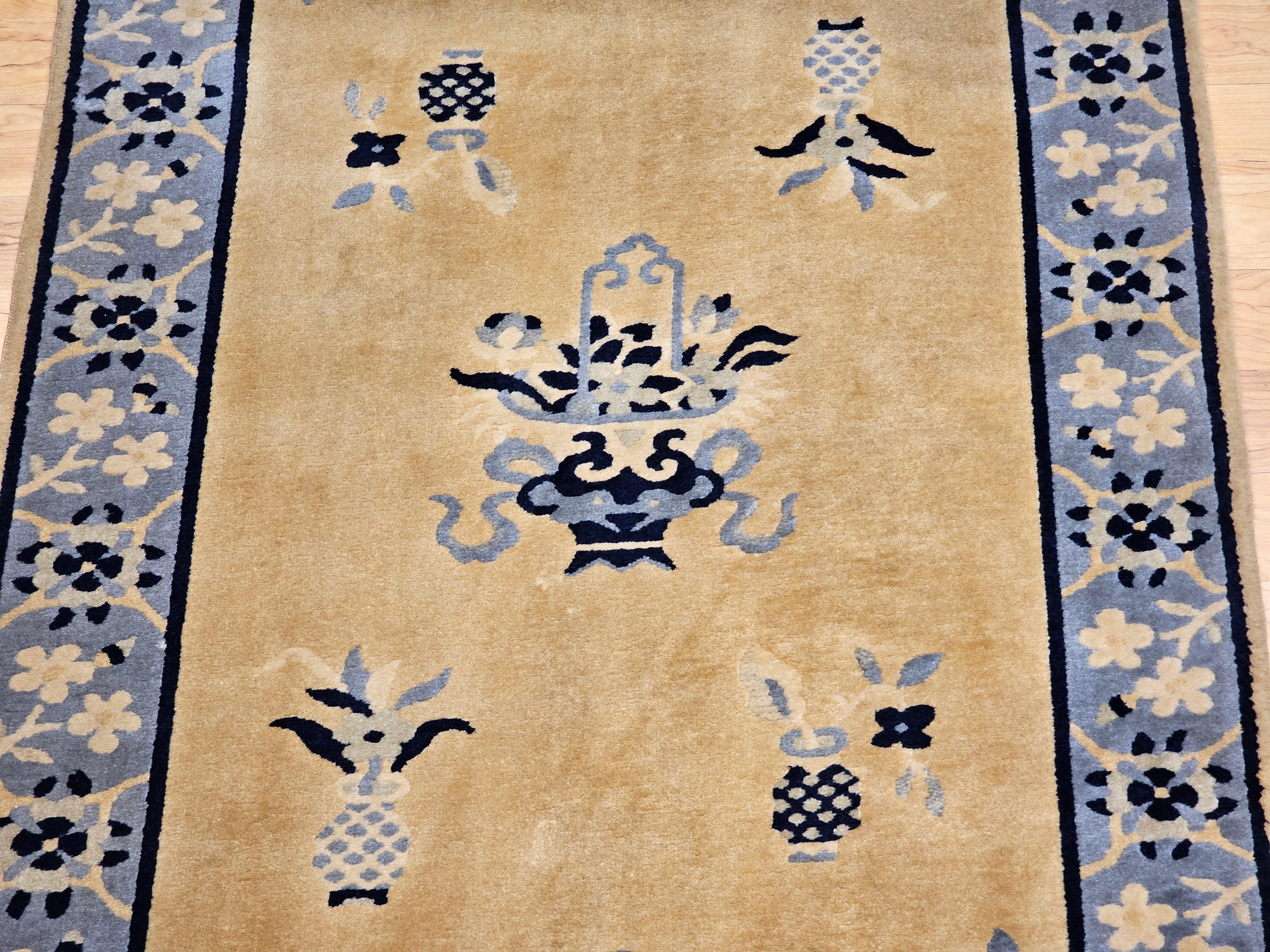 Vintage Chinese Art Deco Rug – Tan Field with Baby Blue Floral Border In Good Condition For Sale In Barrington, IL