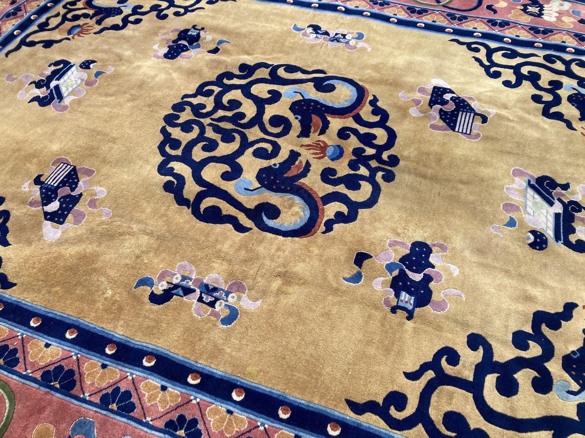 Vintage Chinese Art Deco Carpet 7