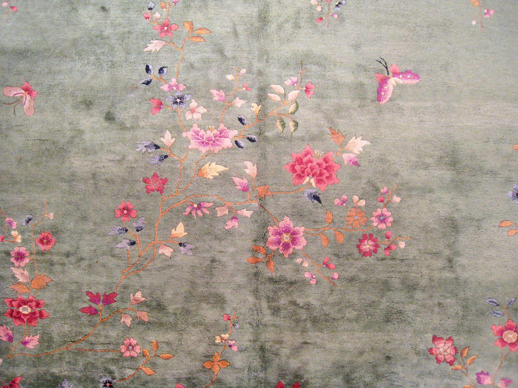 Early 20th Century Vintage Chinese Art Deco Oriental Rug, in Room Size, W Open Field and Flowers For Sale