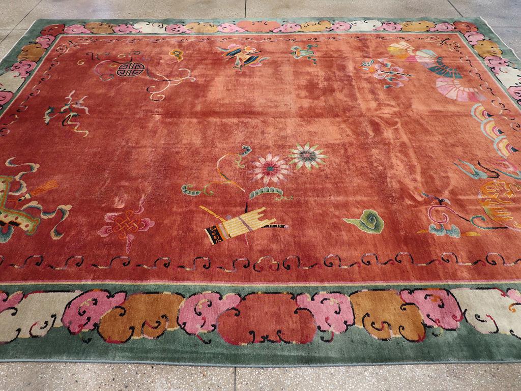 Mid-20th Century Chinese Art Deco Room Size Carpet In Excellent Condition For Sale In New York, NY
