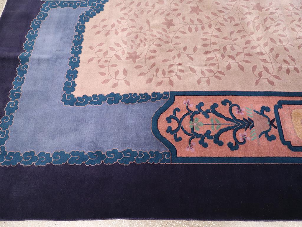 Alfombra Vintage China Art Decó Tamaño Habitación en Excelente estado para la venta en New York, NY