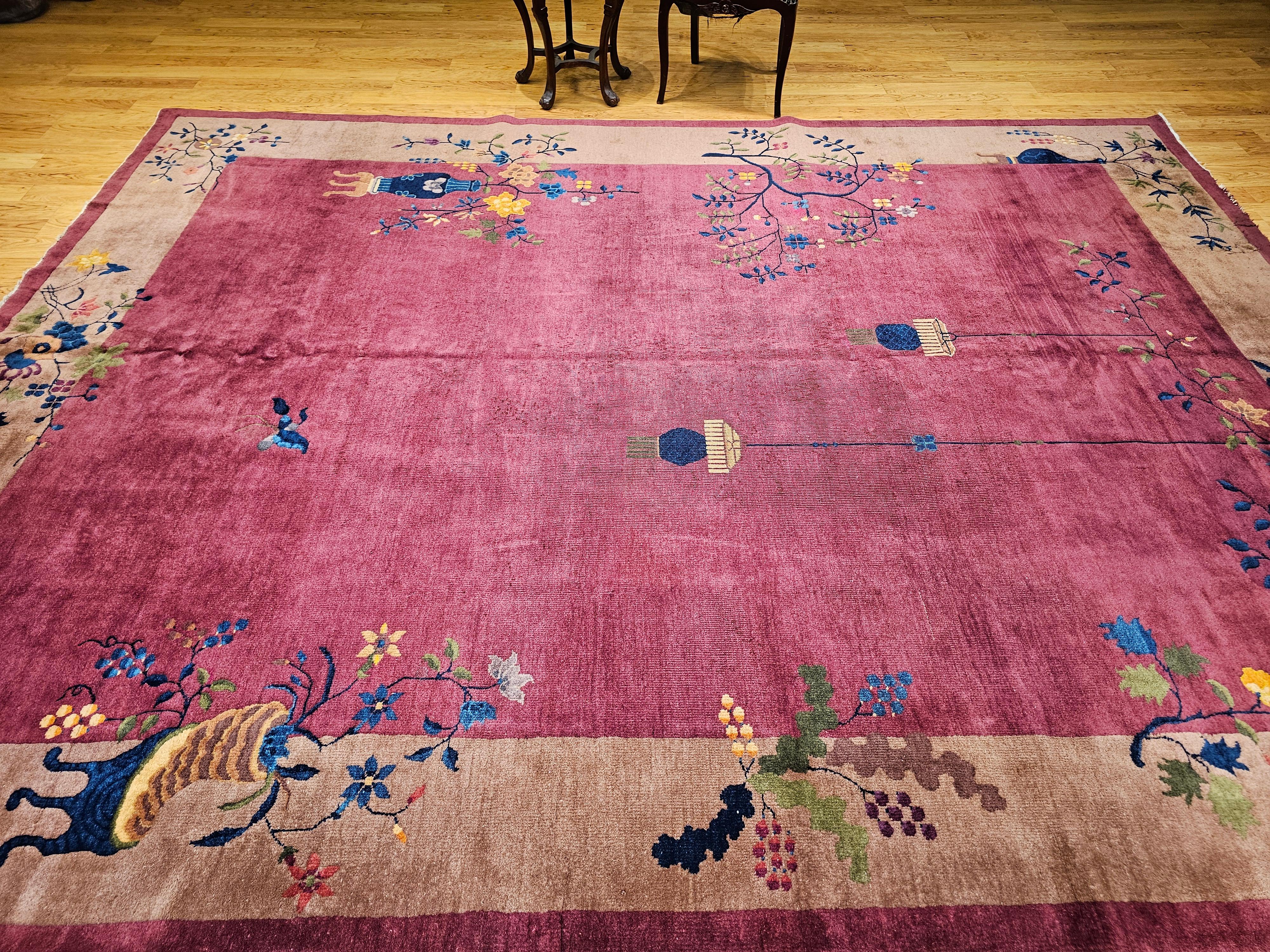 Chinesischer Art-Déco-Teppich in Zimmergröße im Vintage-Stil in Dunkel- Magenta, Taupe, Grün, Blau, Rot im Angebot 10