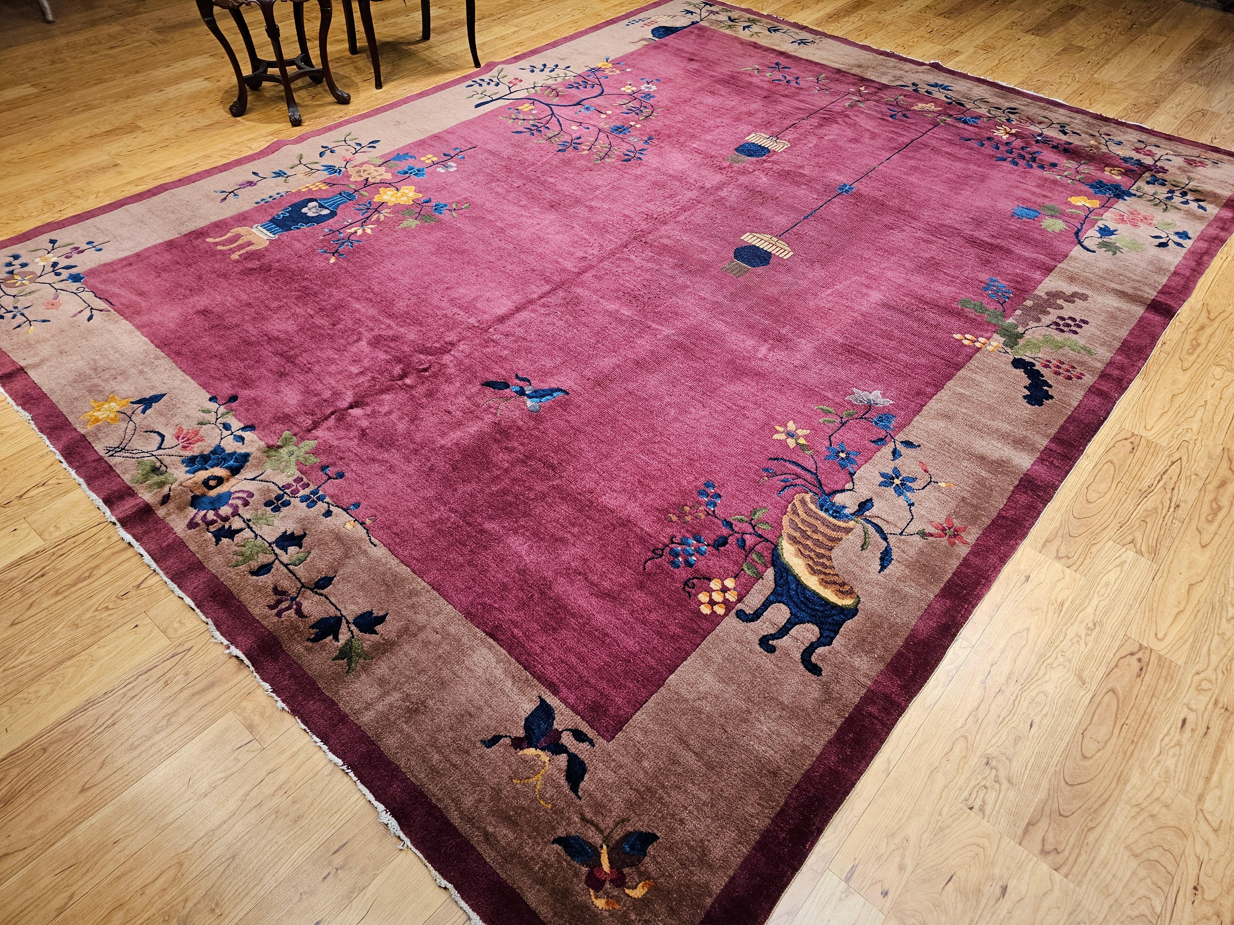 Chinesischer Art-Déco-Teppich in Zimmergröße im Vintage-Stil in Dunkel- Magenta, Taupe, Grün, Blau, Rot im Angebot 13