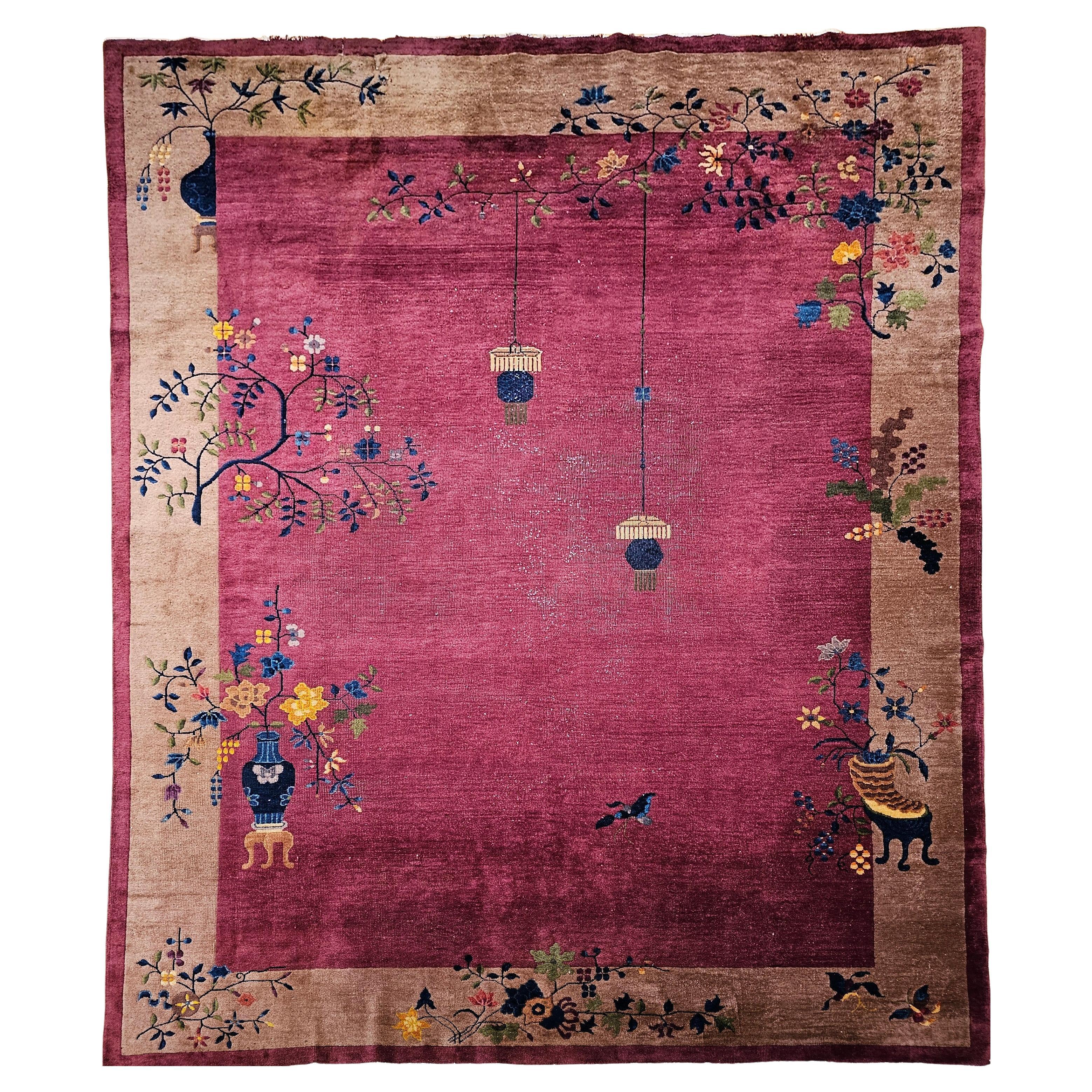 Alfombra china Art Decó vintage de tamaño de habitación en magenta oscuro, topo, verde, azul y rojo