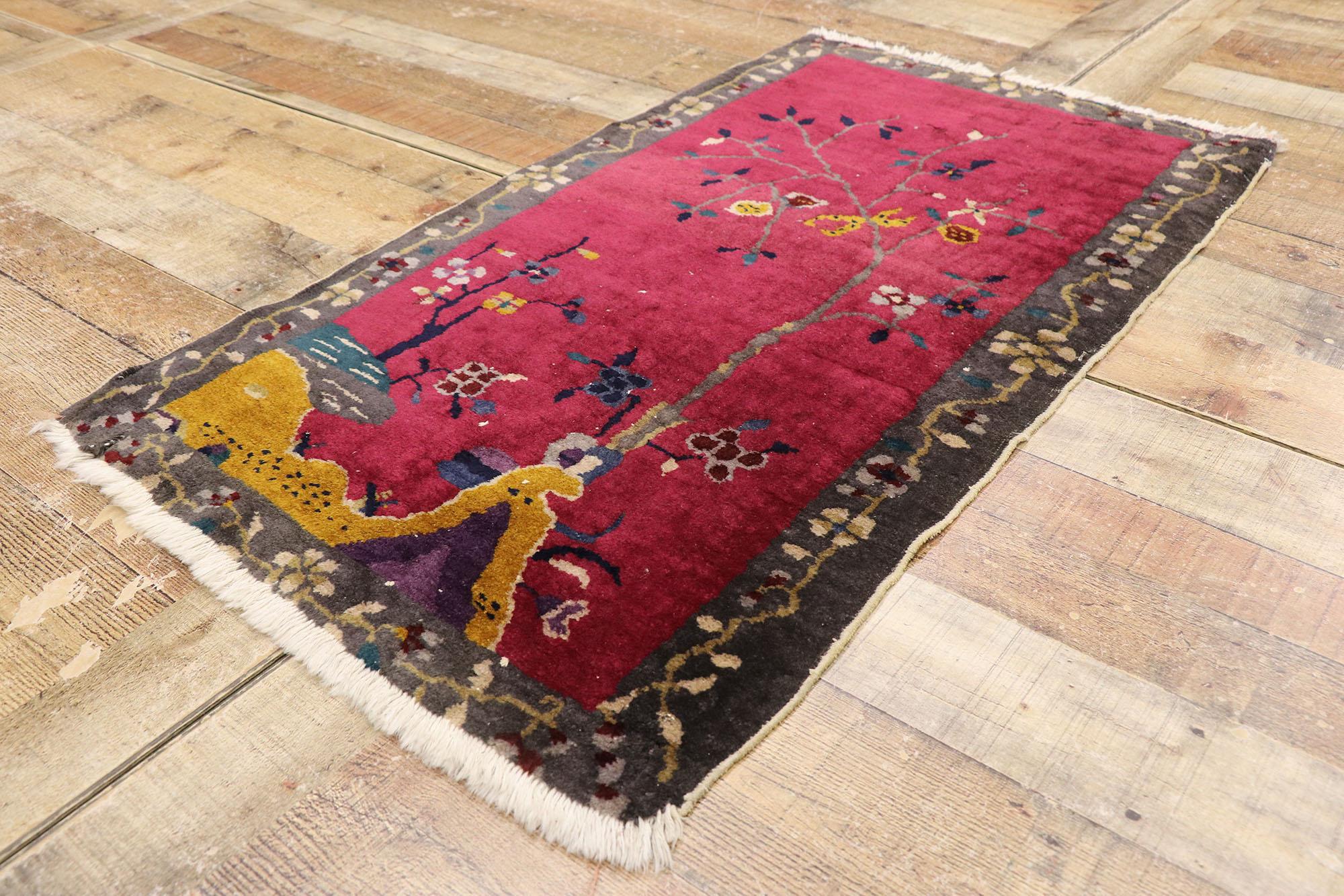 Wool Vintage Chinese Art Deco Rug For Sale