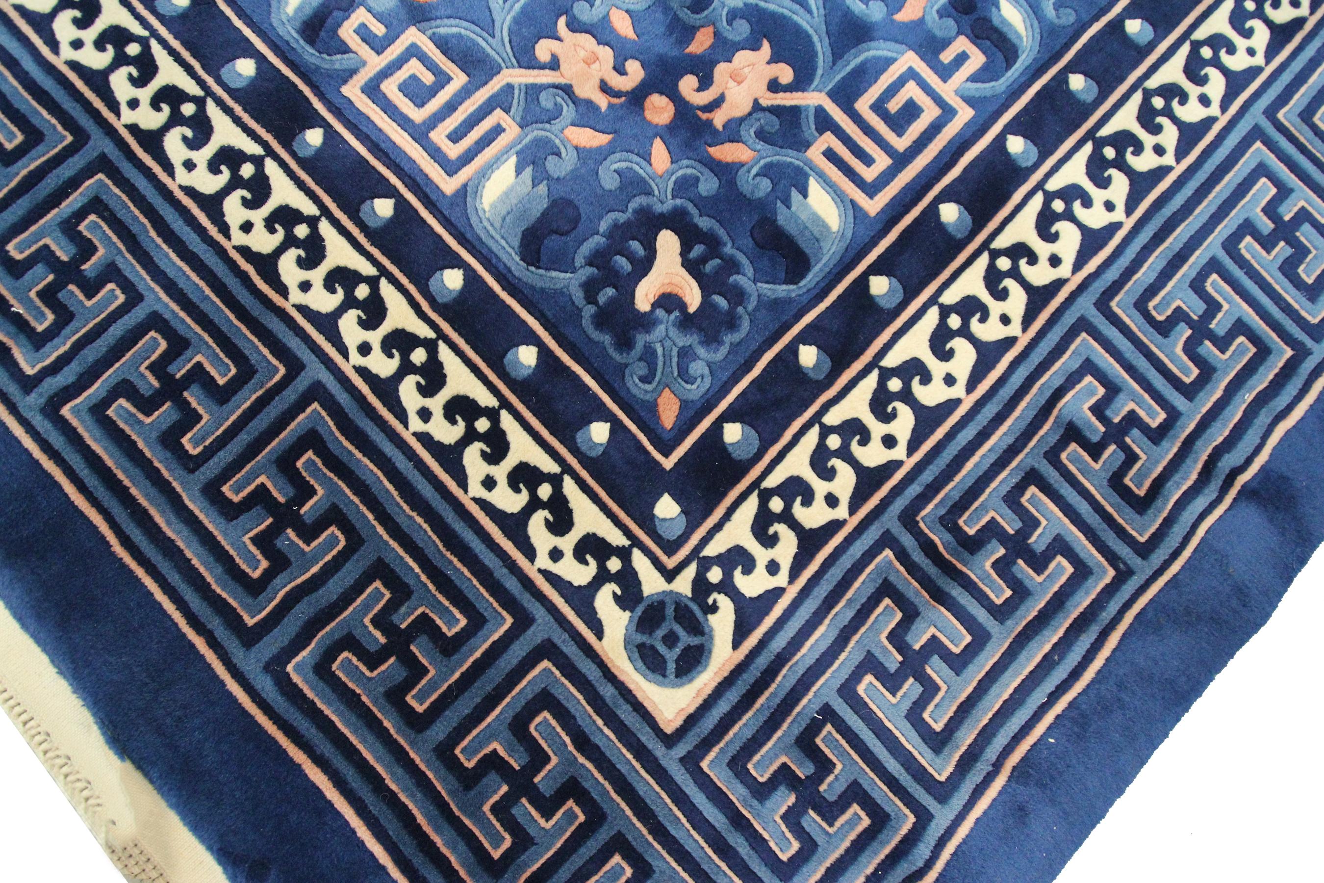 Vintage Chinese Art Deco Rug Geometric Chinese Rug Dragons 1960 For Sale 1