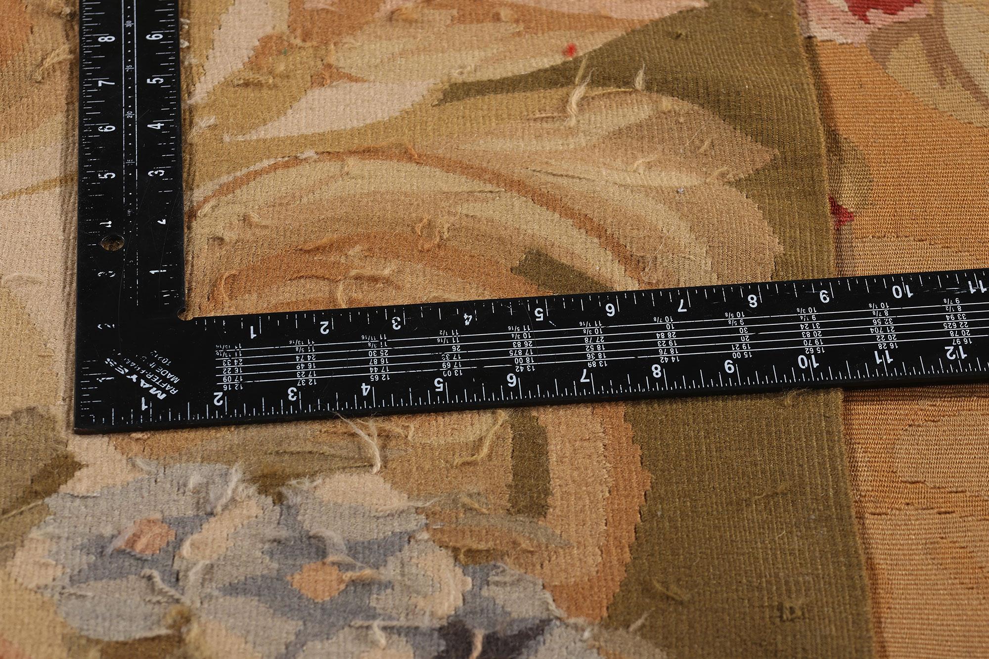 20ième siècle Tapis chinois d'Aubusson de style français traditionnel en vente