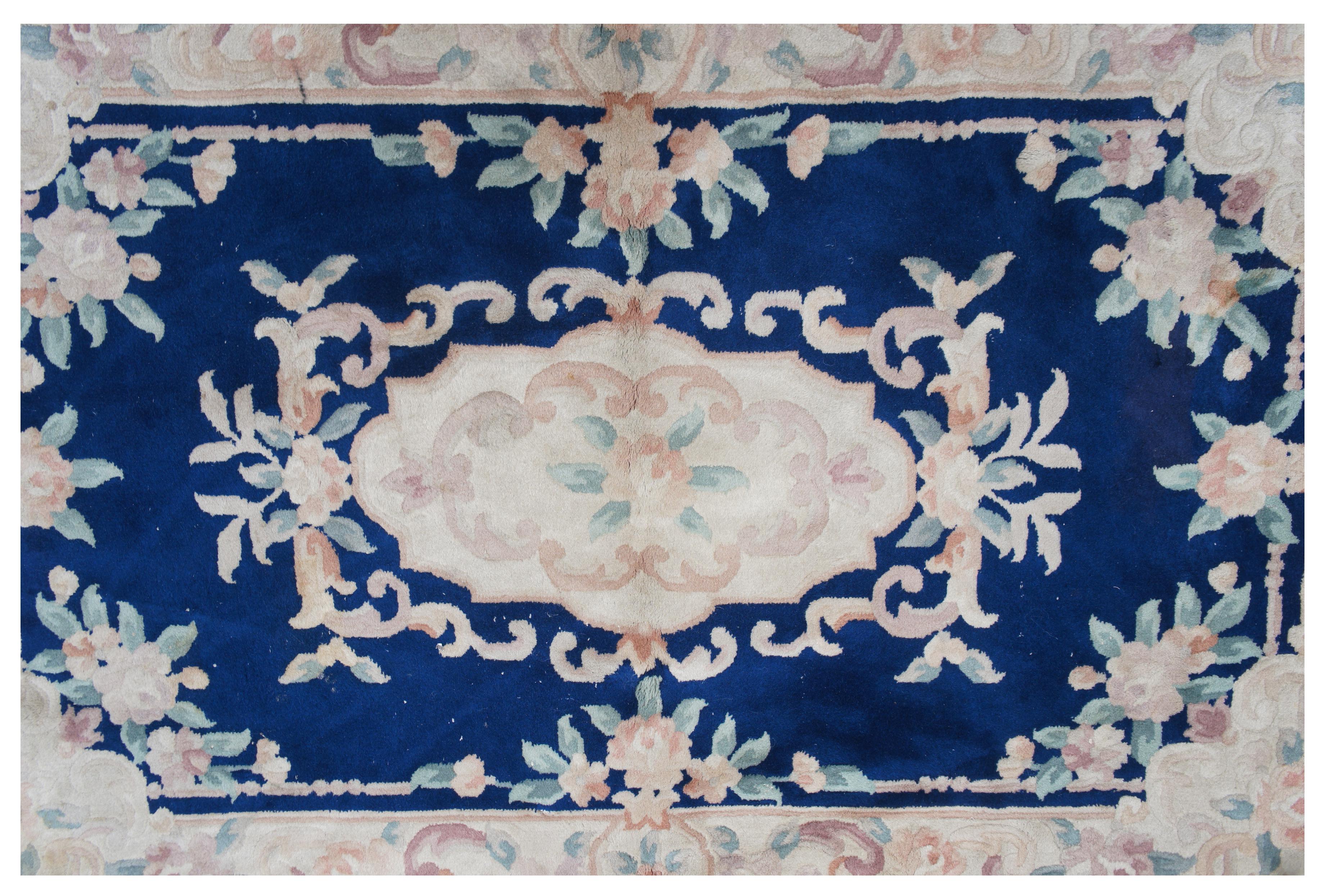 Chinesischer Aubusson Oriental Medaillon Teppich, Teppich in Blau im Zustand „Gut“ im Angebot in Dayton, OH