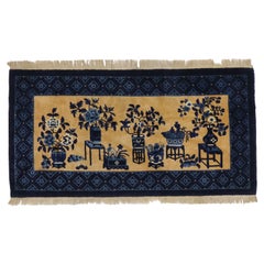 Tapis pictural chinois vintage à vase Baotou avec style Chippendale chinois
