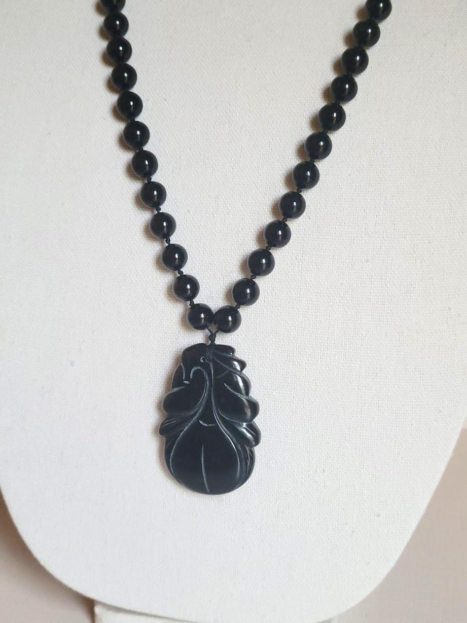 Art Nouveau Vintage Chinese Black Agate Necklace For Sale