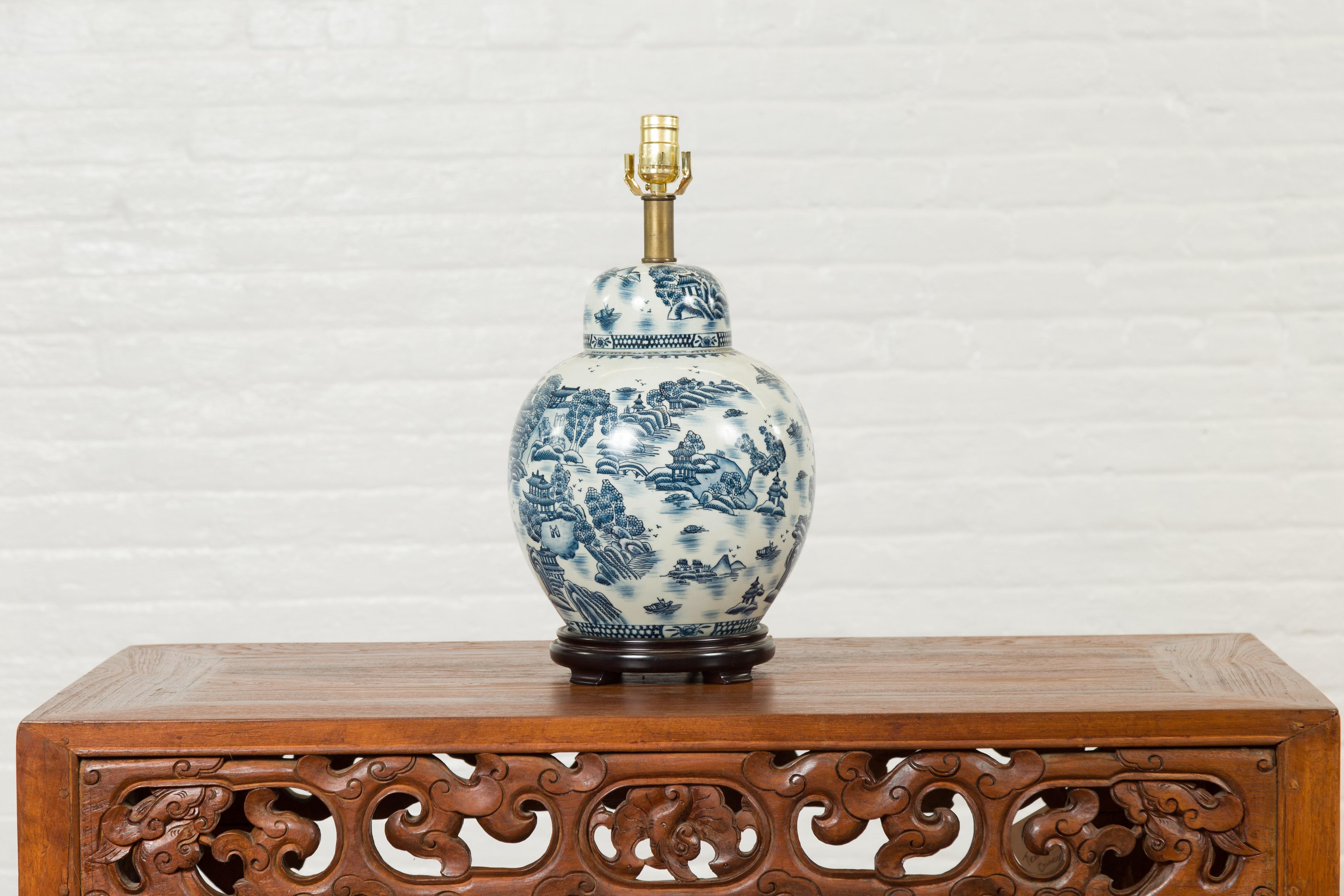 Vintage Chinese Blue and white Porcelain Lamp with Architectures and Landscapes For Sale 2