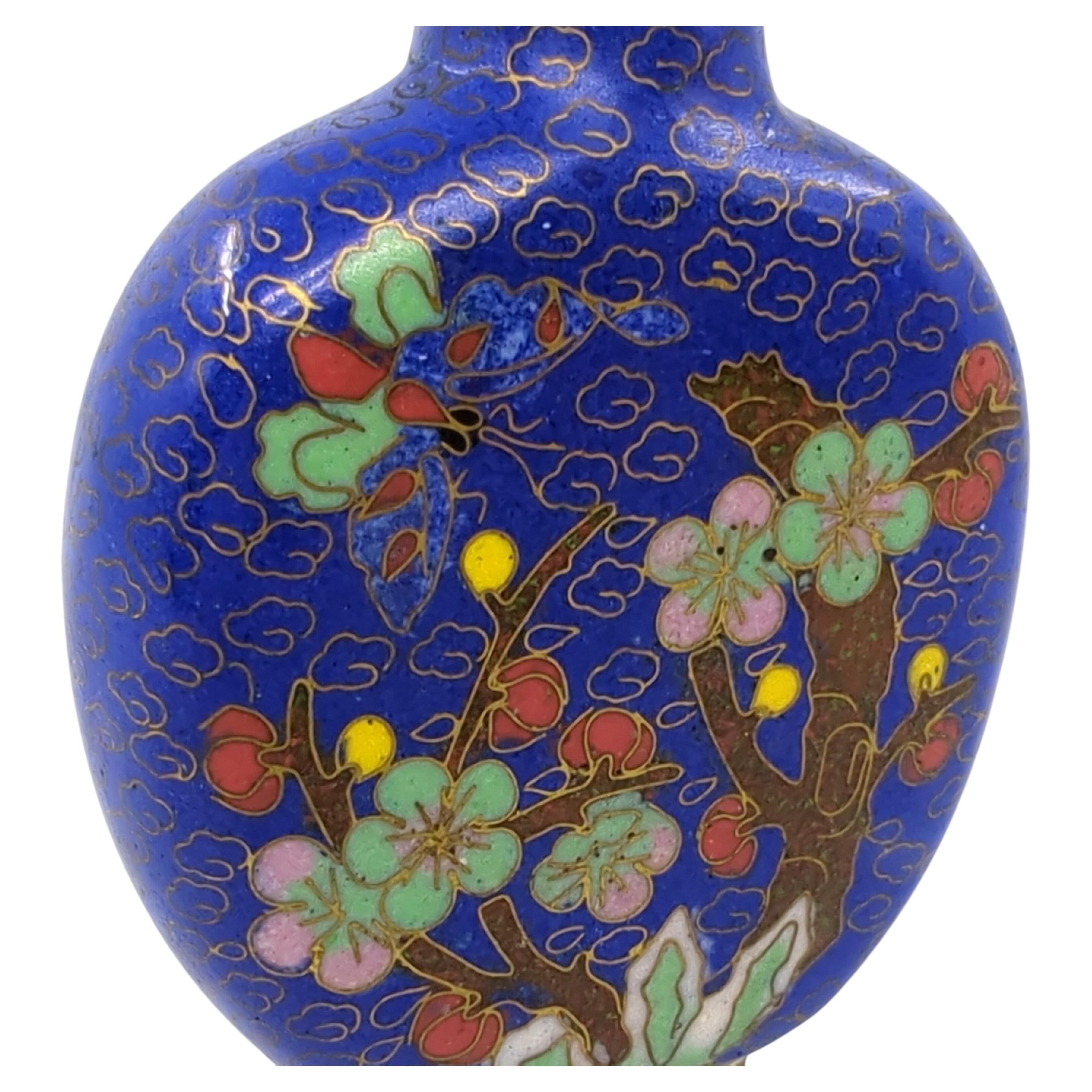 Vintage Chinese Blue Cloisonne Snuff Bottle Multicolour Butterfly & Blossoms 20c For Sale 4
