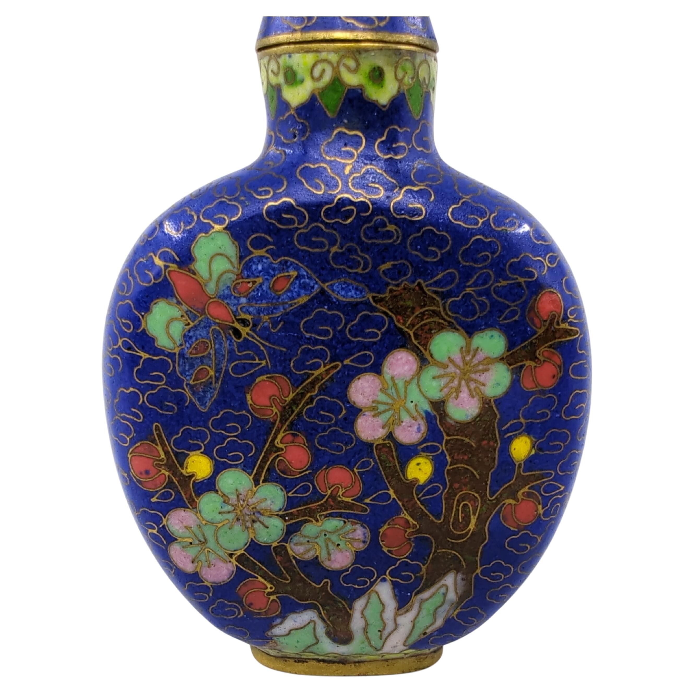 Vintage Chinese Blue Cloisonne Snuff Bottle Multicolour Butterfly & Blossoms 20c For Sale 5