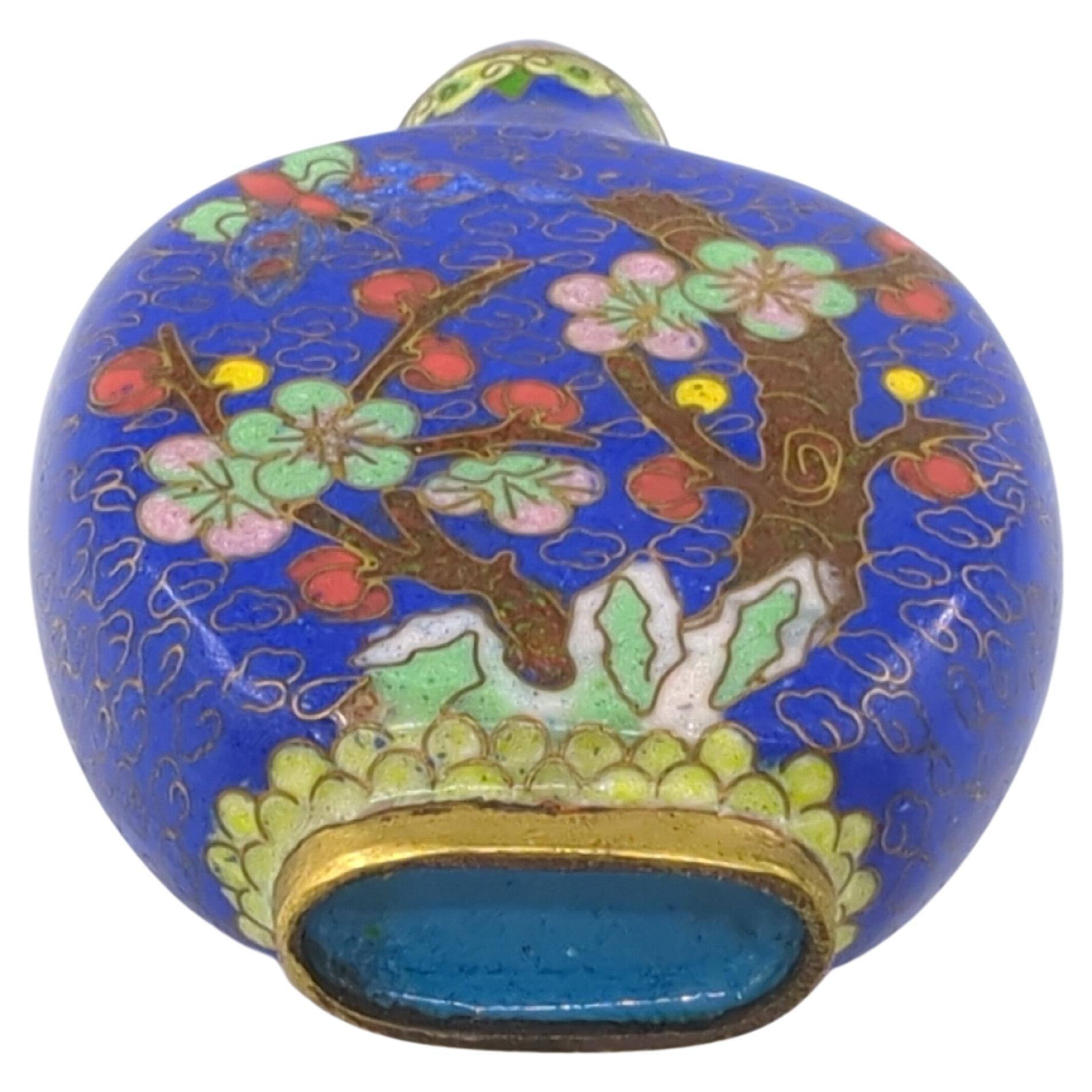 Porcelain Vintage Chinese Blue Cloisonne Snuff Bottle Multicolour Butterfly & Blossoms 20c For Sale