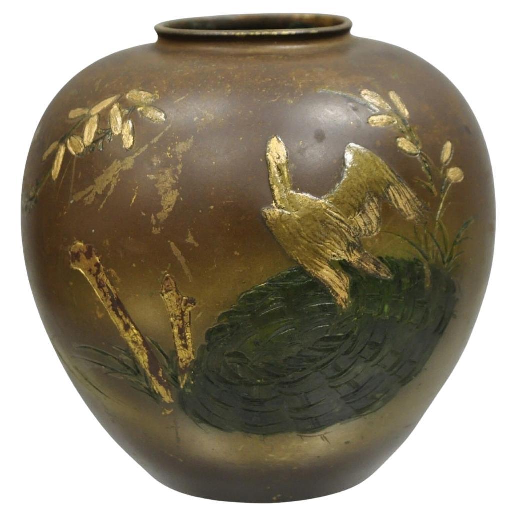 Vintage Chinese Bronze Hand Painted Vogel Kran Oriental Bulbous Bud Vase