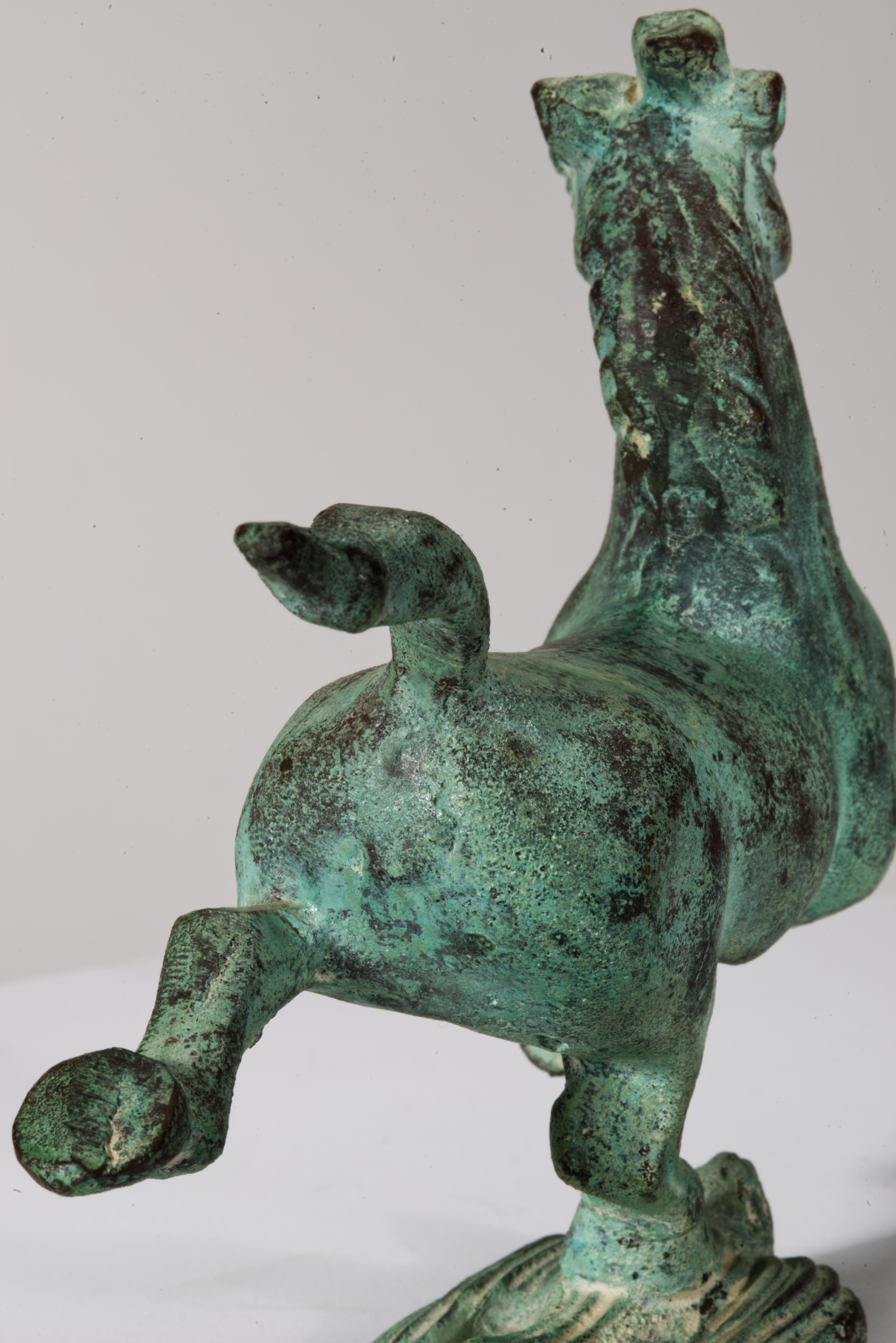 Cavallo cinese d'epoca in bronzo con rondine volante in vendita 1
