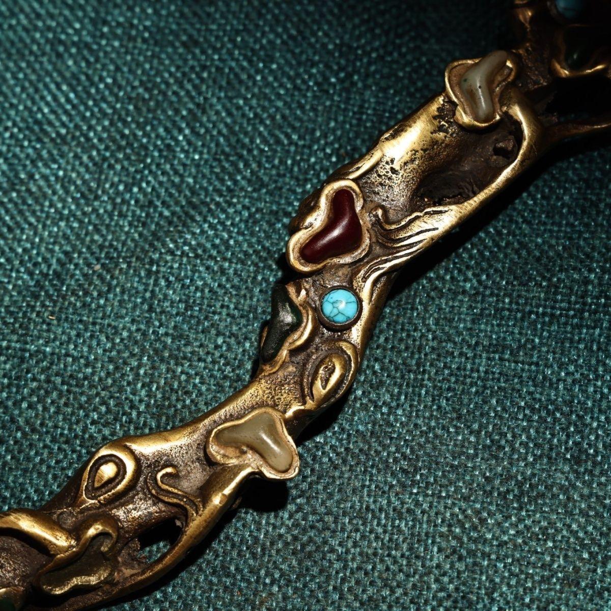 Vintage Chinese Bronze Ruyi with White Jade Lingzhi For Sale 4