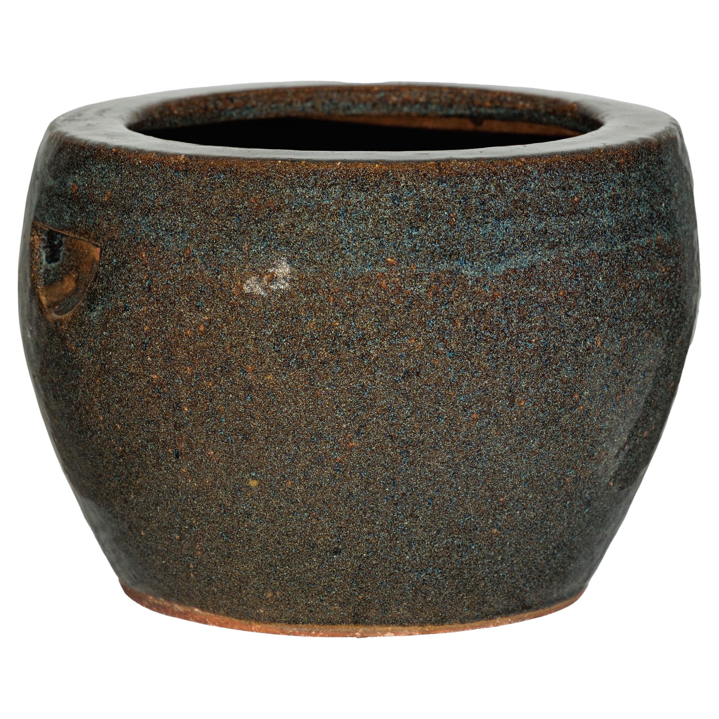 Vaso cinese d
epoca marrone e blu maculato con ampia apertura in vendita