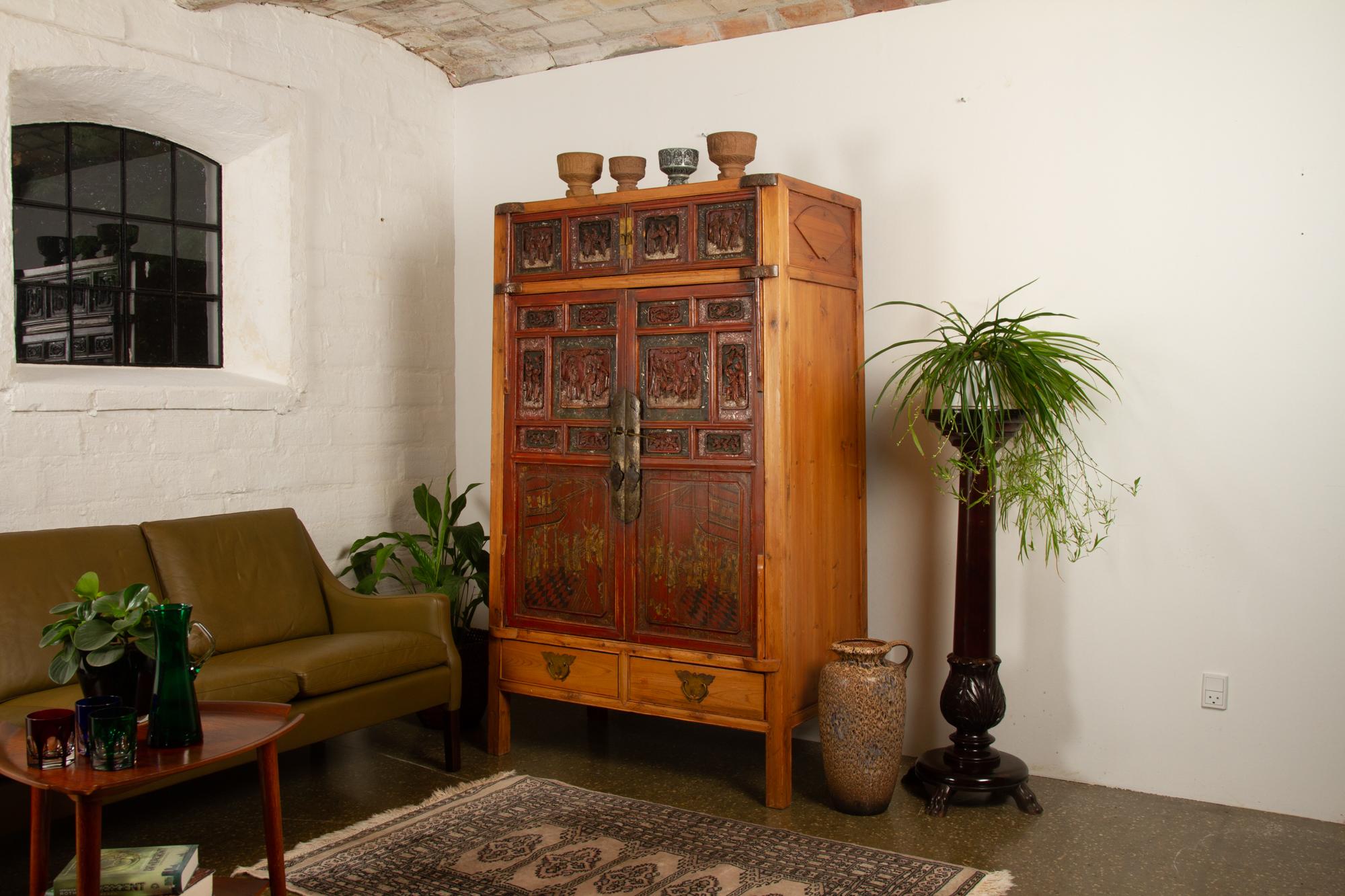 Vintage Chinese Cabinet, 1950s 12