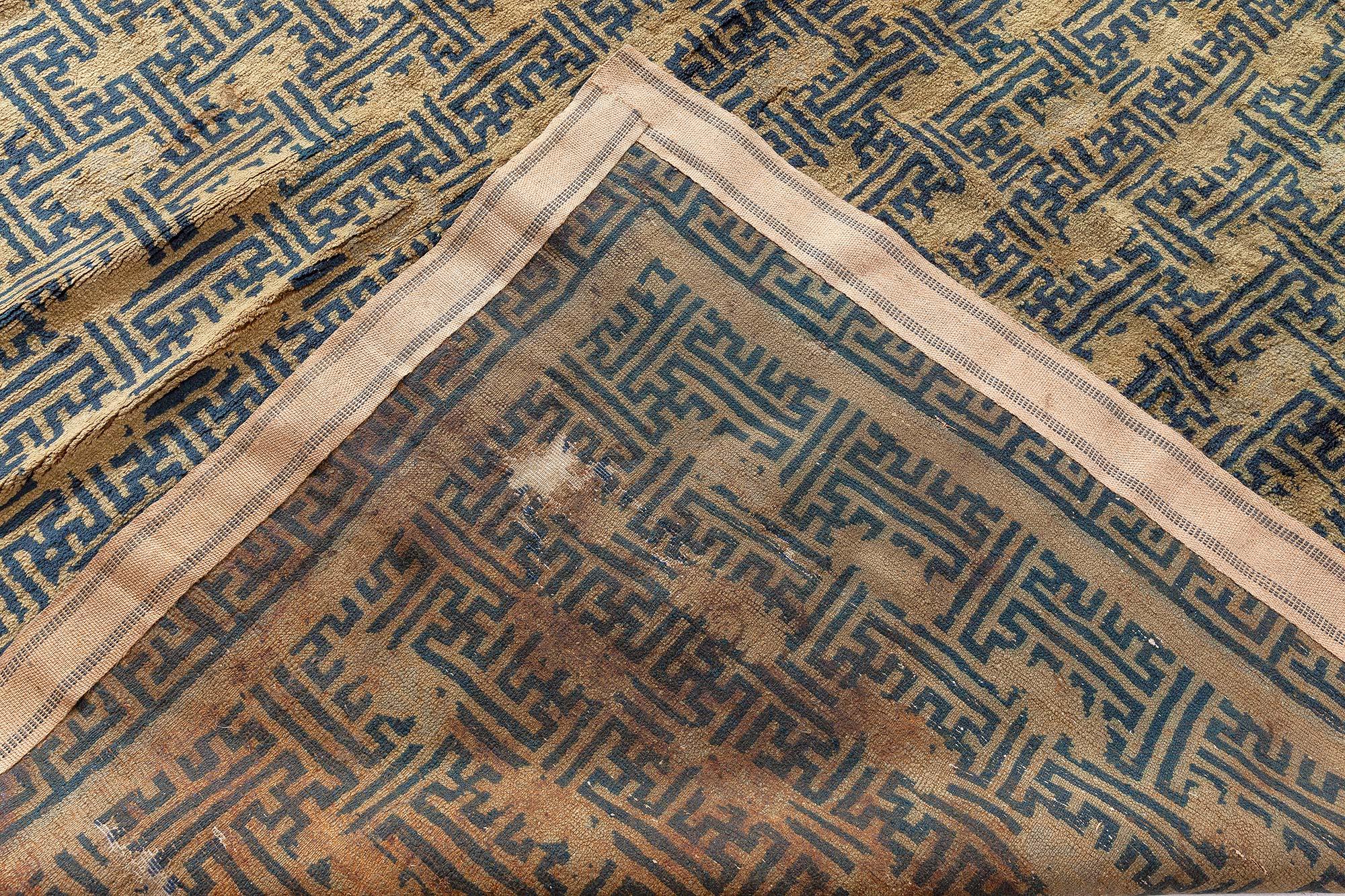 Doris Leslie Blau Vintage Chinese Carpet For Sale 2