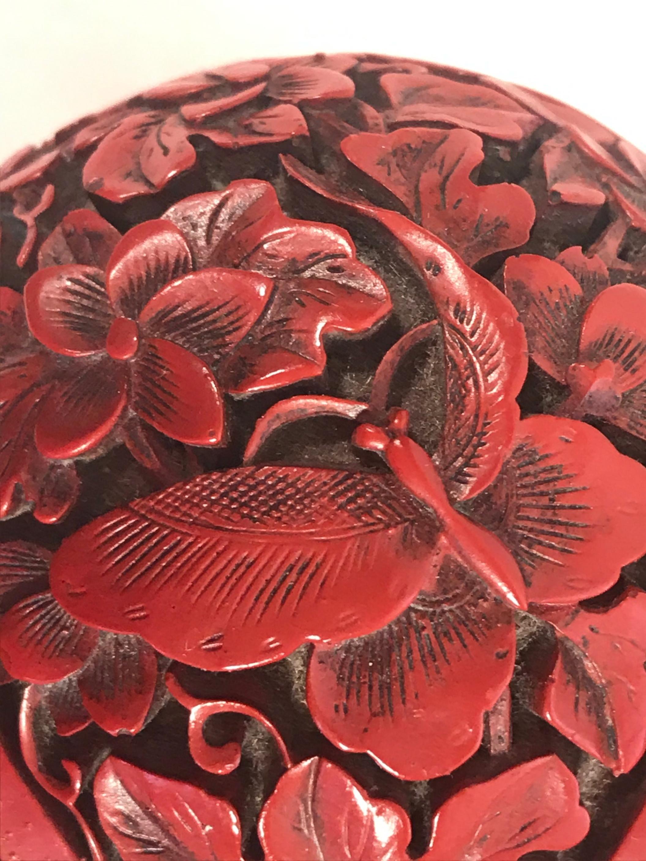 Vintage Chinese Carved Cinnabar Red Lacquer Box, Republic Period 3