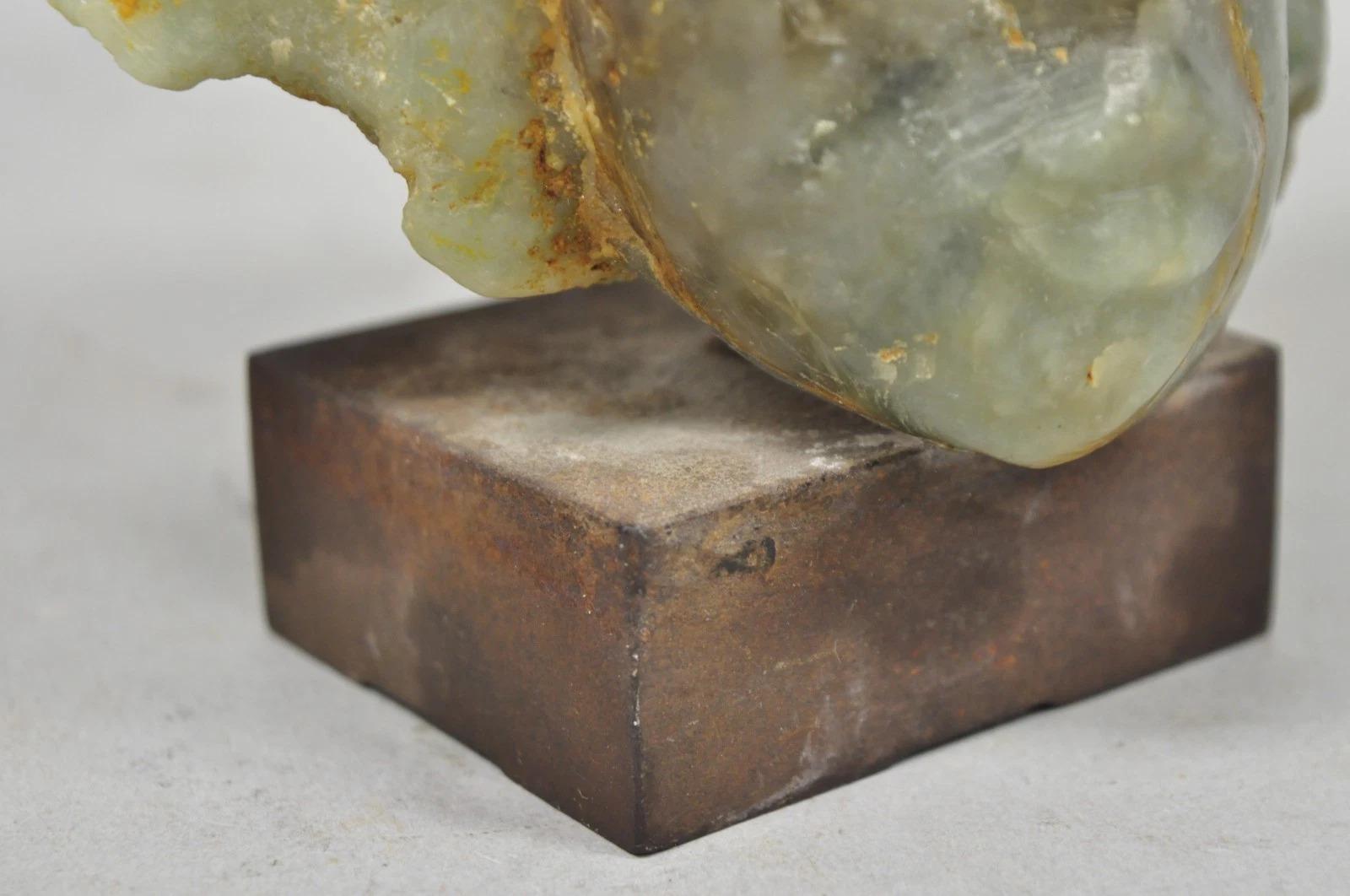 Scultura d'epoca cinese in pietra ollare verde intagliata da 8