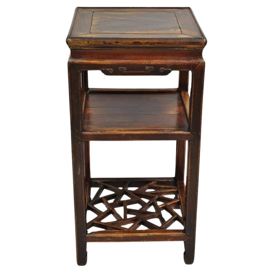 Tavolino cinese d'epoca in legno duro intagliato a 3 livelli con supporto per piante a traforo