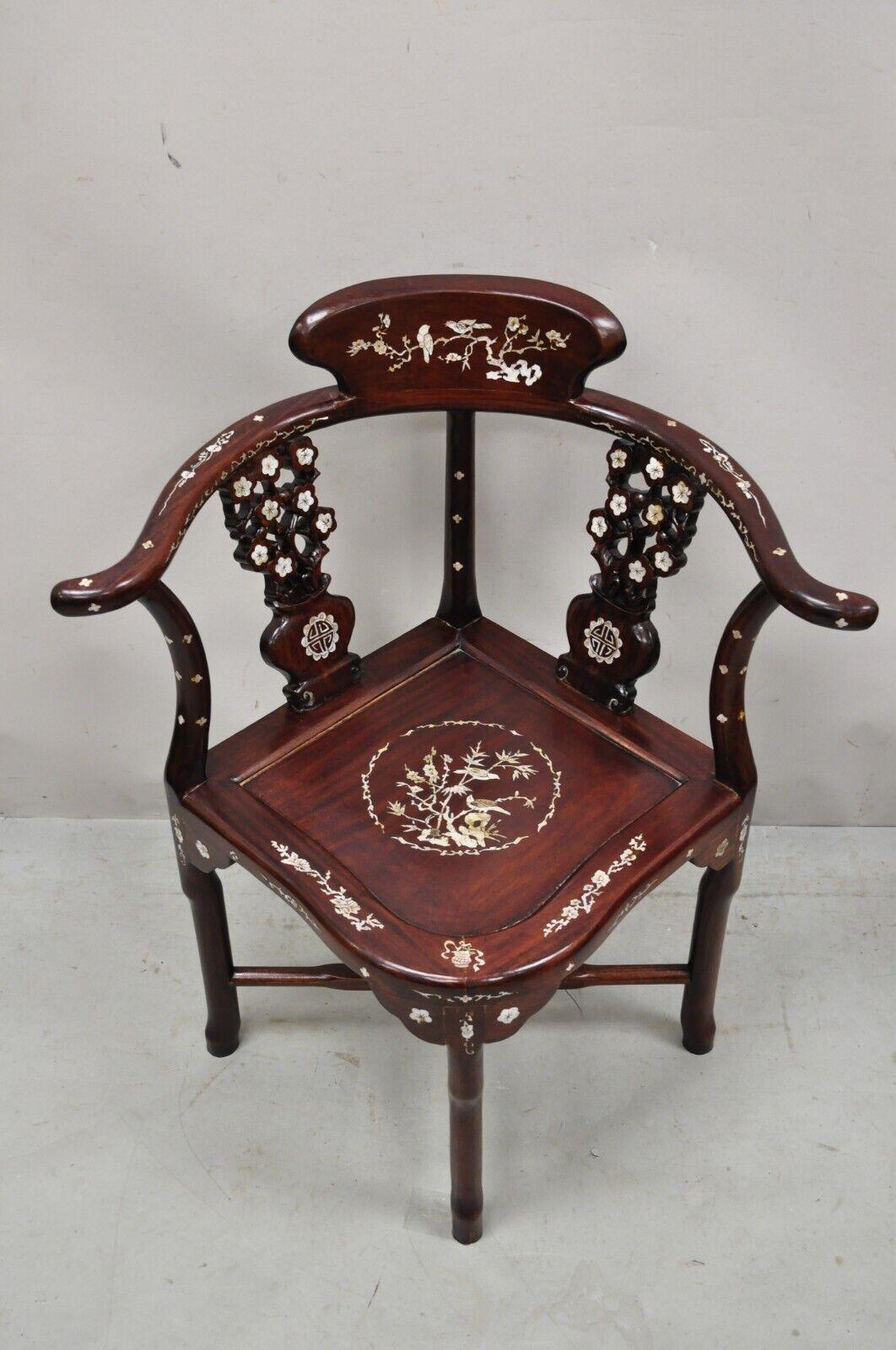 Vintage Chinese Carved Hardwood Corner Lounge Chair with Mother of Pearl Inlay In Good Condition For Sale In Philadelphia, PA