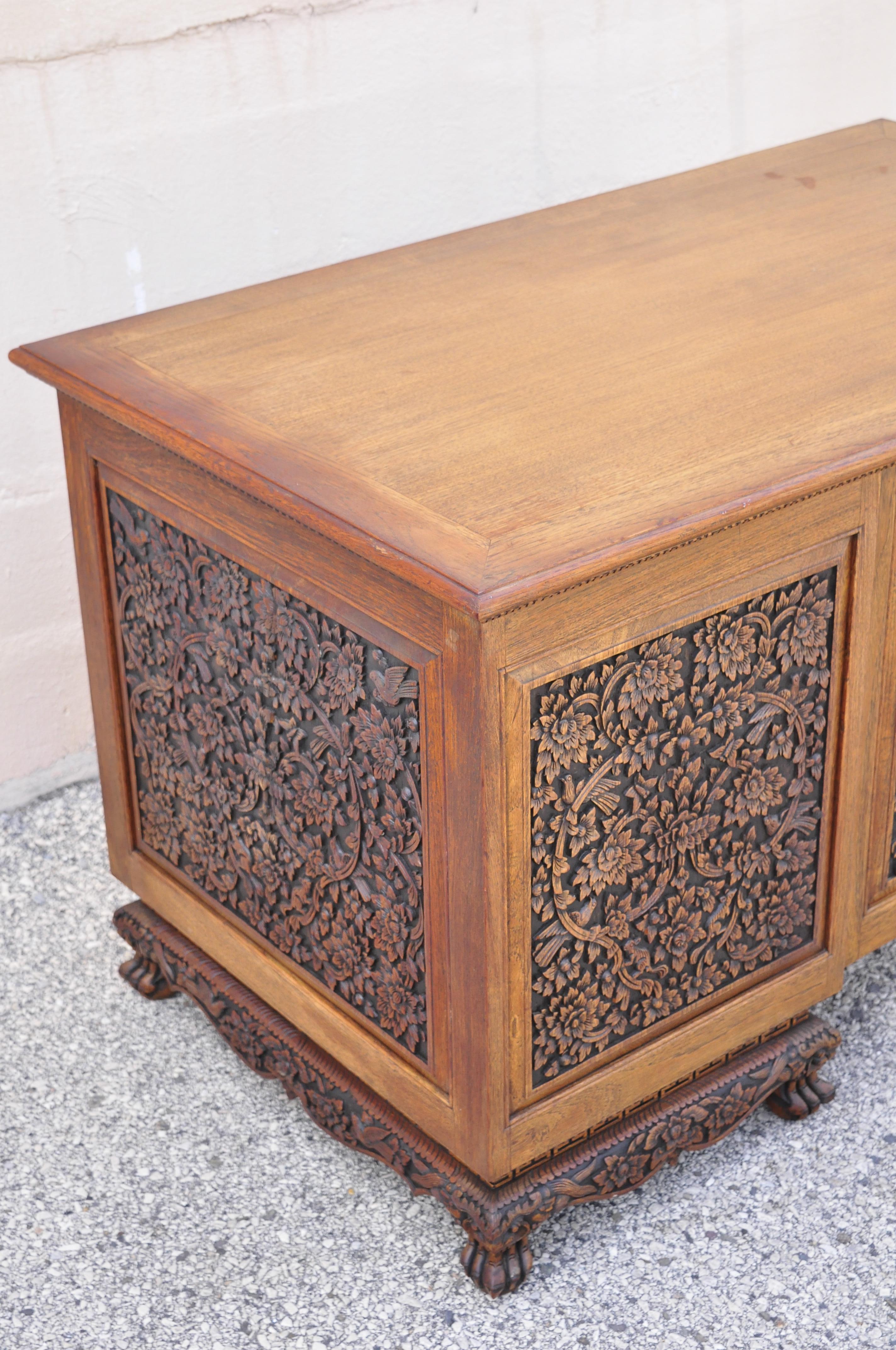 Vintage Chinese Carved Mahogany Pedestal Desk Flowers Birds and Leafy Scrolls For Sale 5