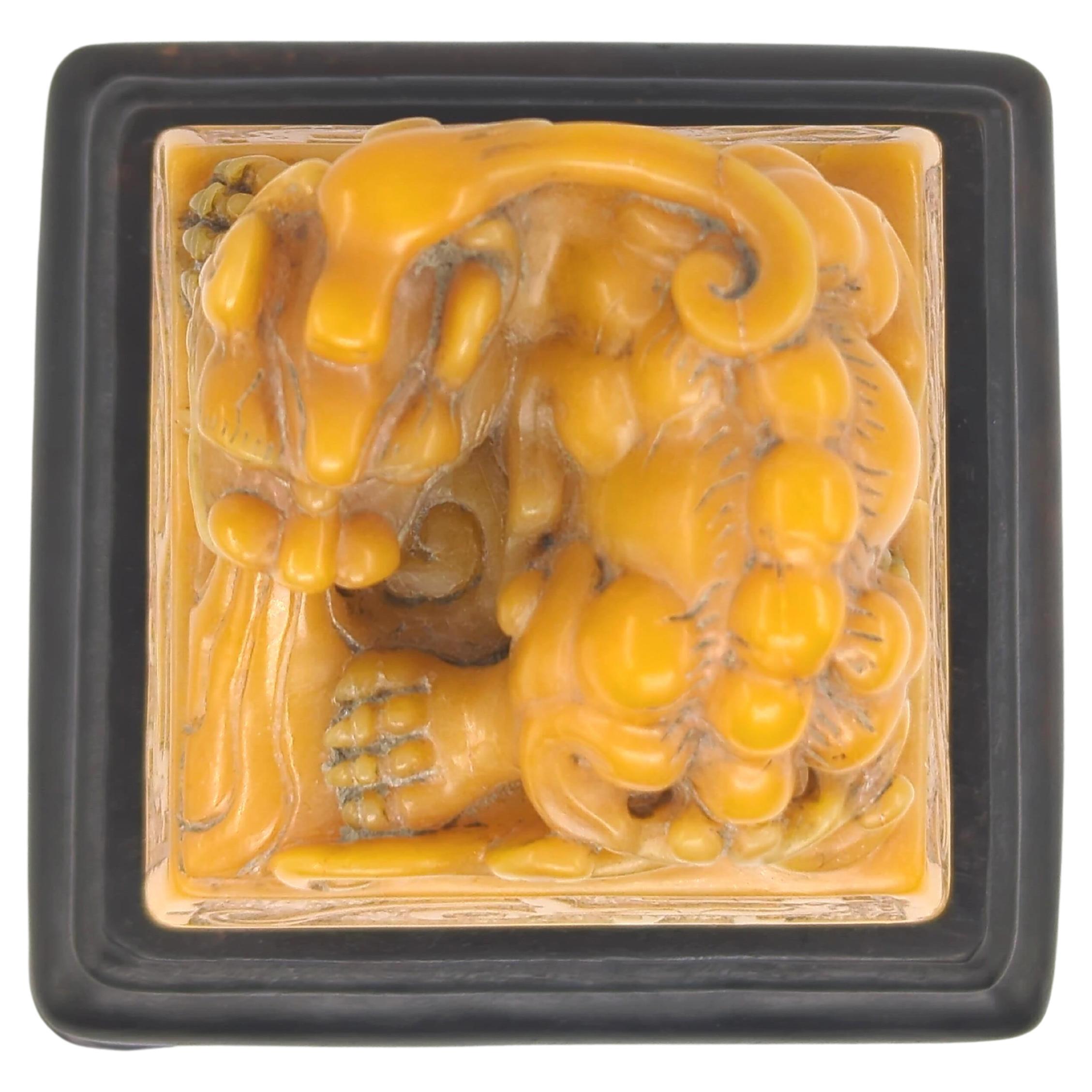 Vintage Chinese Finely Carved Yellow Pixiu Archaic Dragon Seal w/Stand 20th Cent For Sale 1
