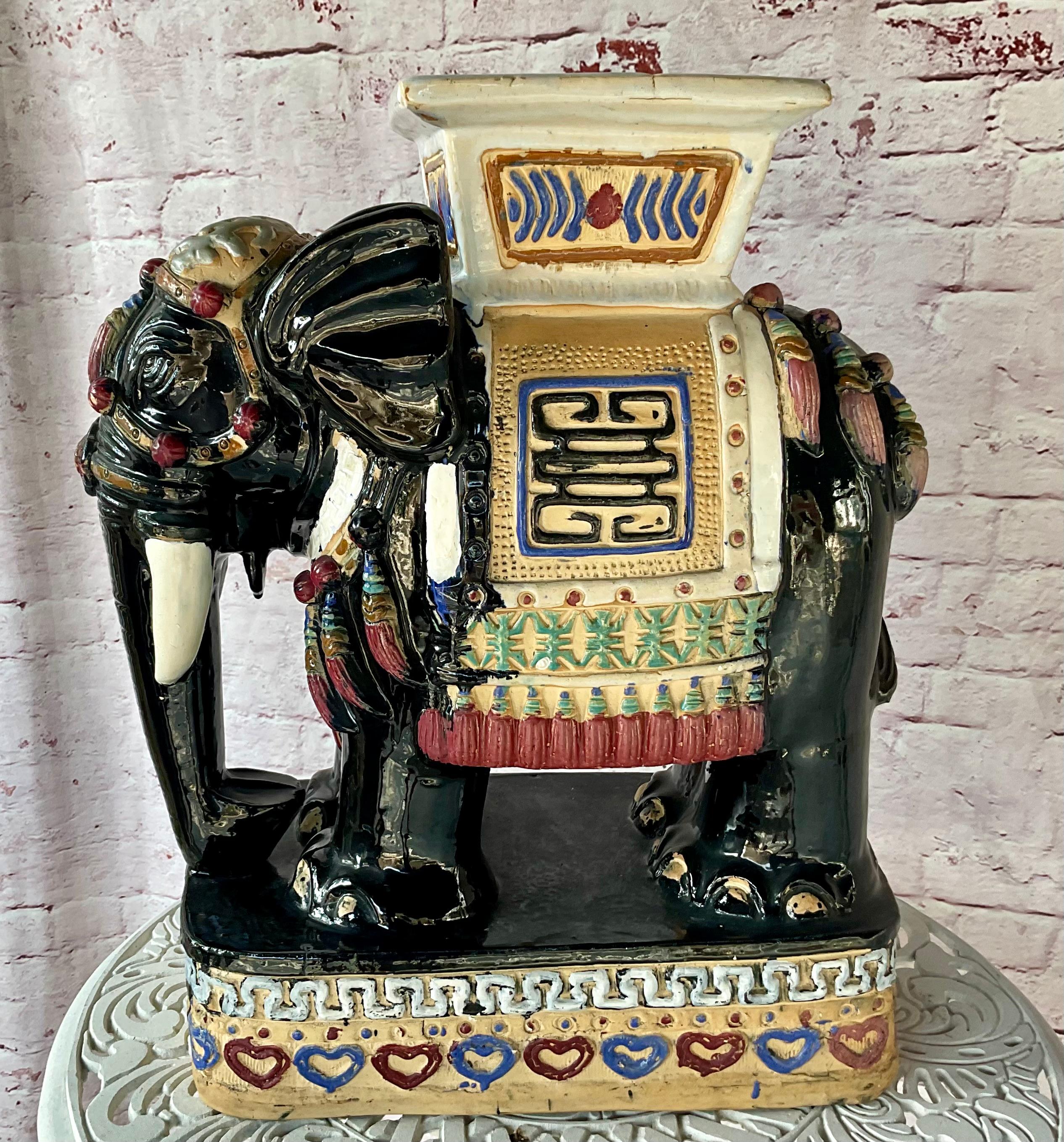 Sgabello da giardino Elefante cinese d'epoca in ceramica in vendita 1